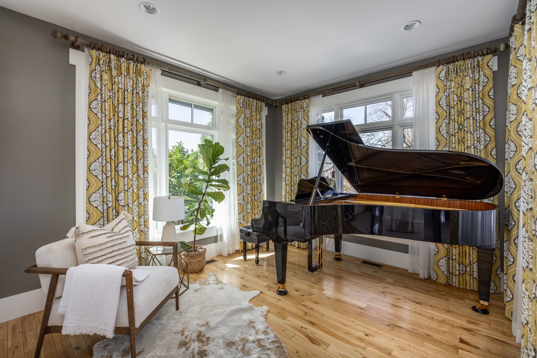  Timeless Luxury in Coveted Harvard–Yale - 物件實景
