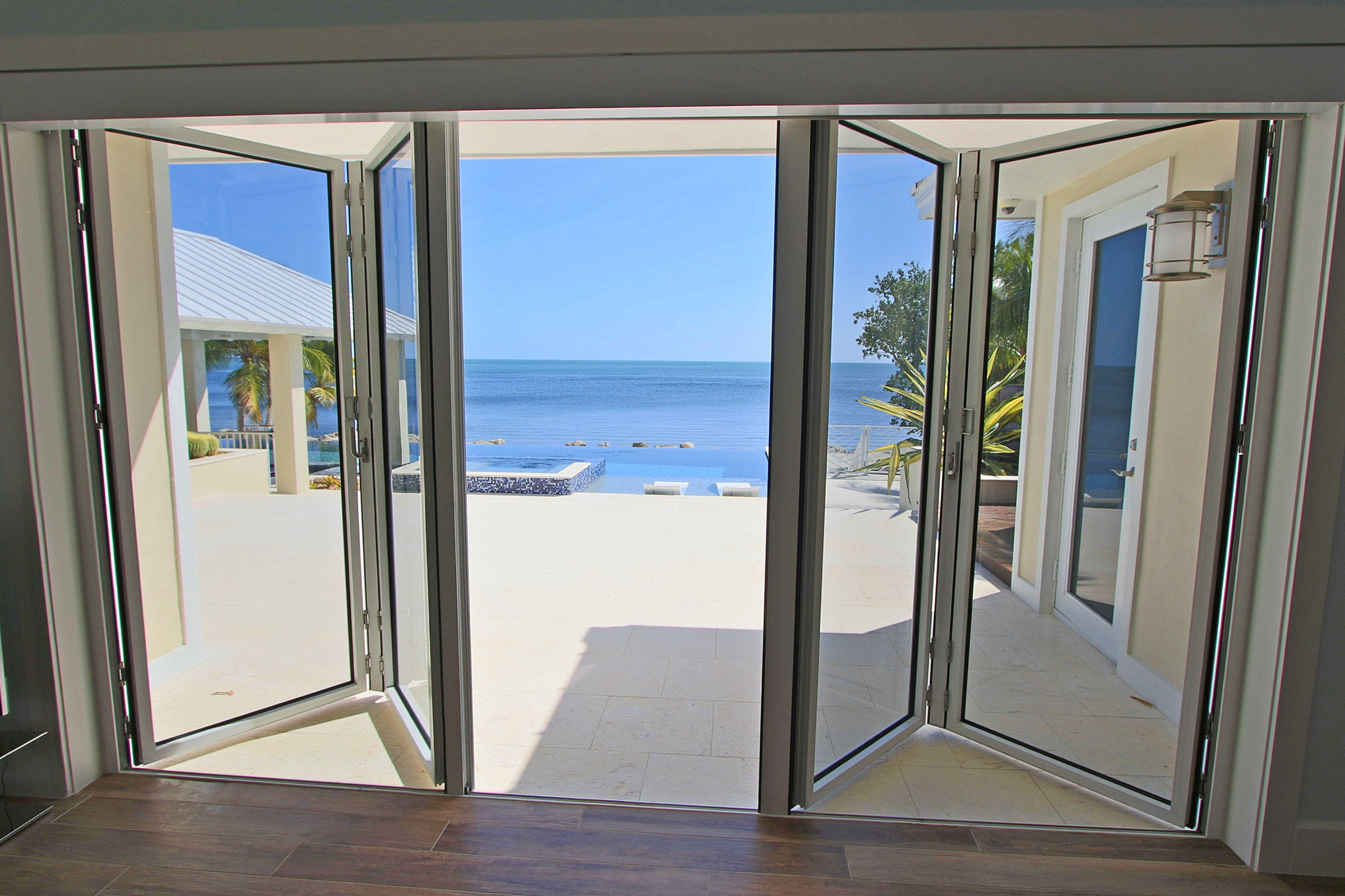 30 Ocean Front Drive, KEY LARGO, Florida, 33037, United States, 4 Bedrooms Bedrooms, ,4 BathroomsBathrooms,Residential,For Sale,30 Ocean Front Drive,1675367