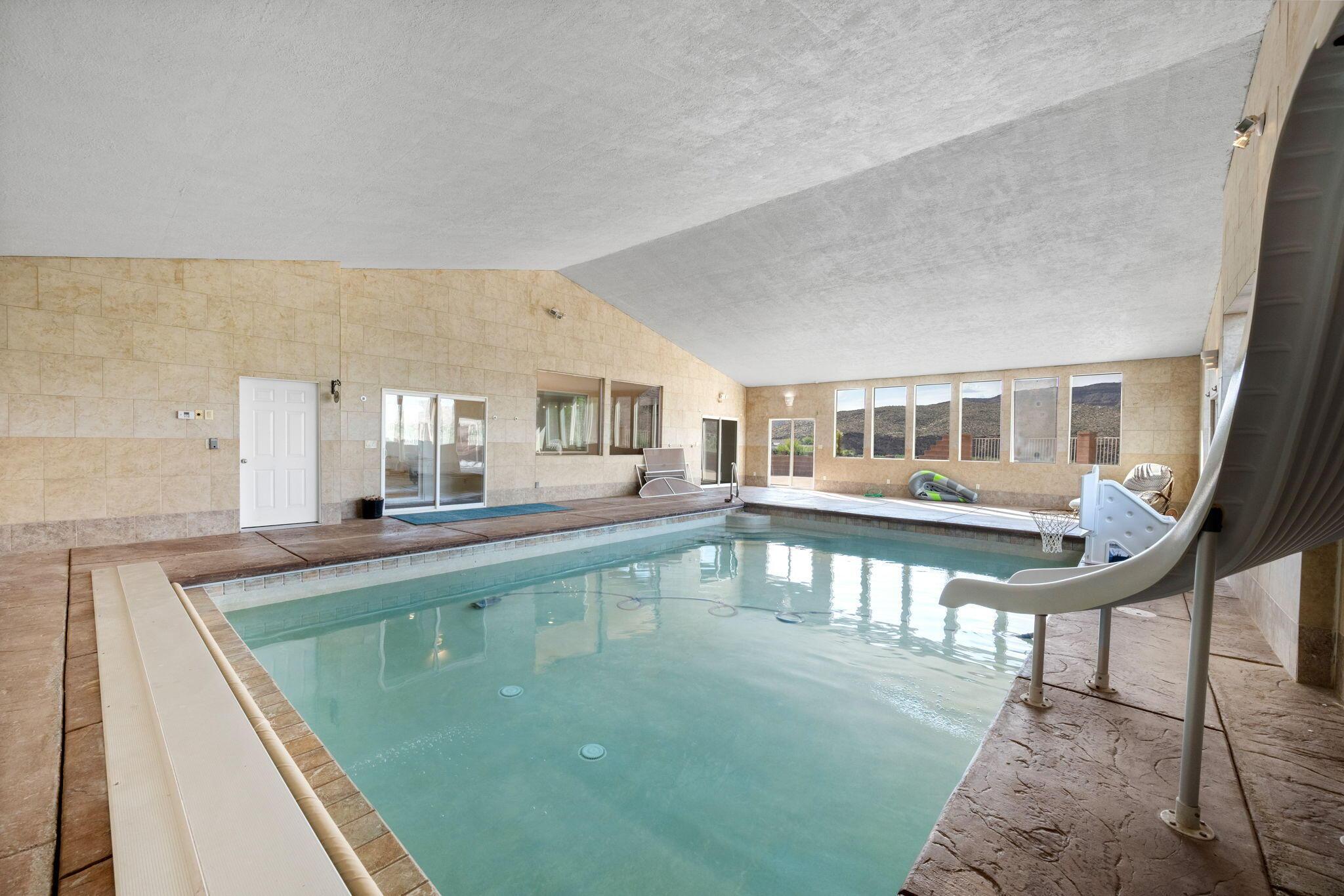 Hurricane, Utah, 84737, United States, 2 Bedrooms Bedrooms, ,3 BathroomsBathrooms,Residential,For Sale,1842468