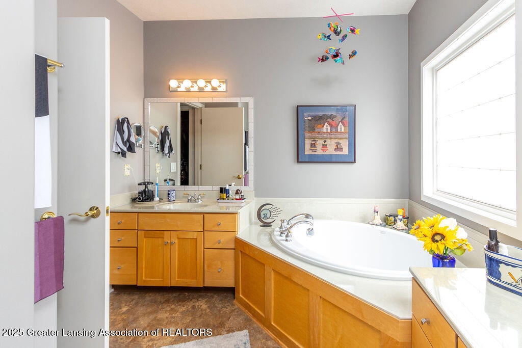 East Lansing, Michigan, 48823, United States, 3 Bedrooms Bedrooms, ,Residential,For Sale,1762272