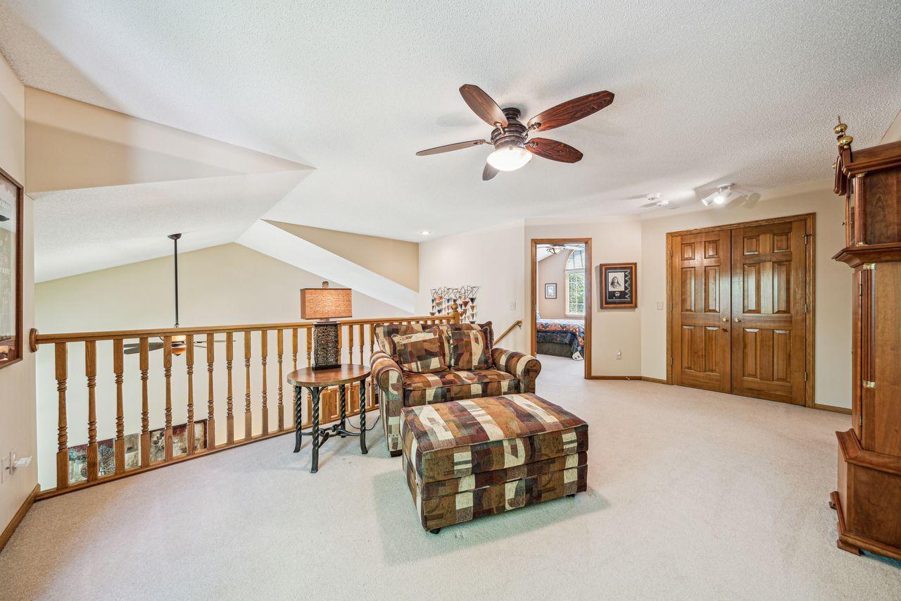 Lakeville, Minnesota, 55044, United States, 4 Bedrooms Bedrooms, ,3 BathroomsBathrooms,Residential,For Sale,1846490