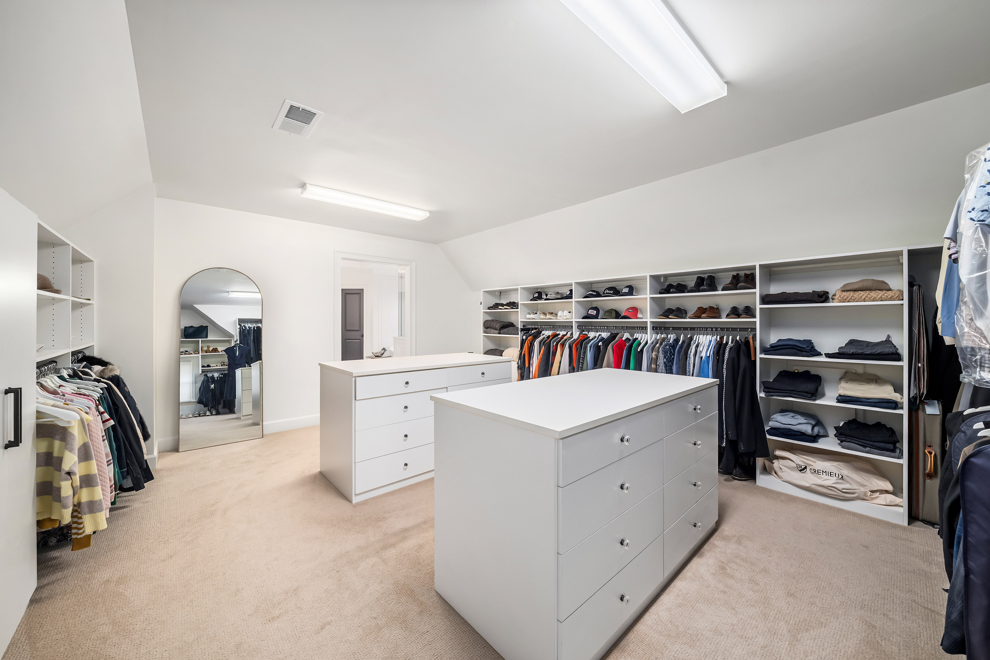  Meticulously Updated Milton Home - 物件實景