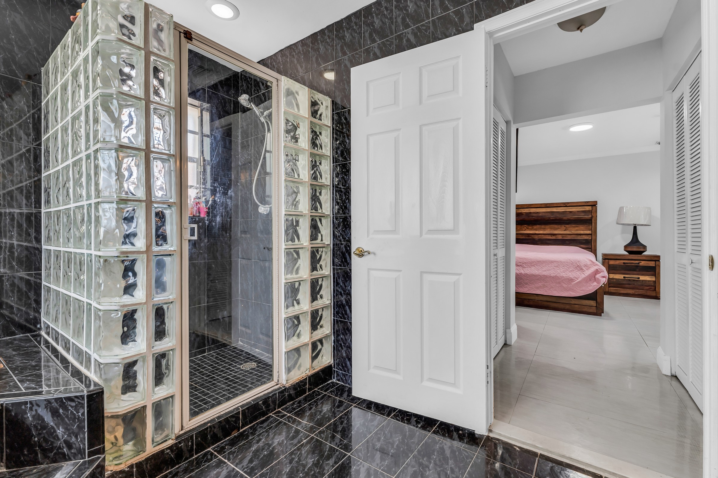  6284 SW 26th St, Miami, FL, 33155 - 物件實景