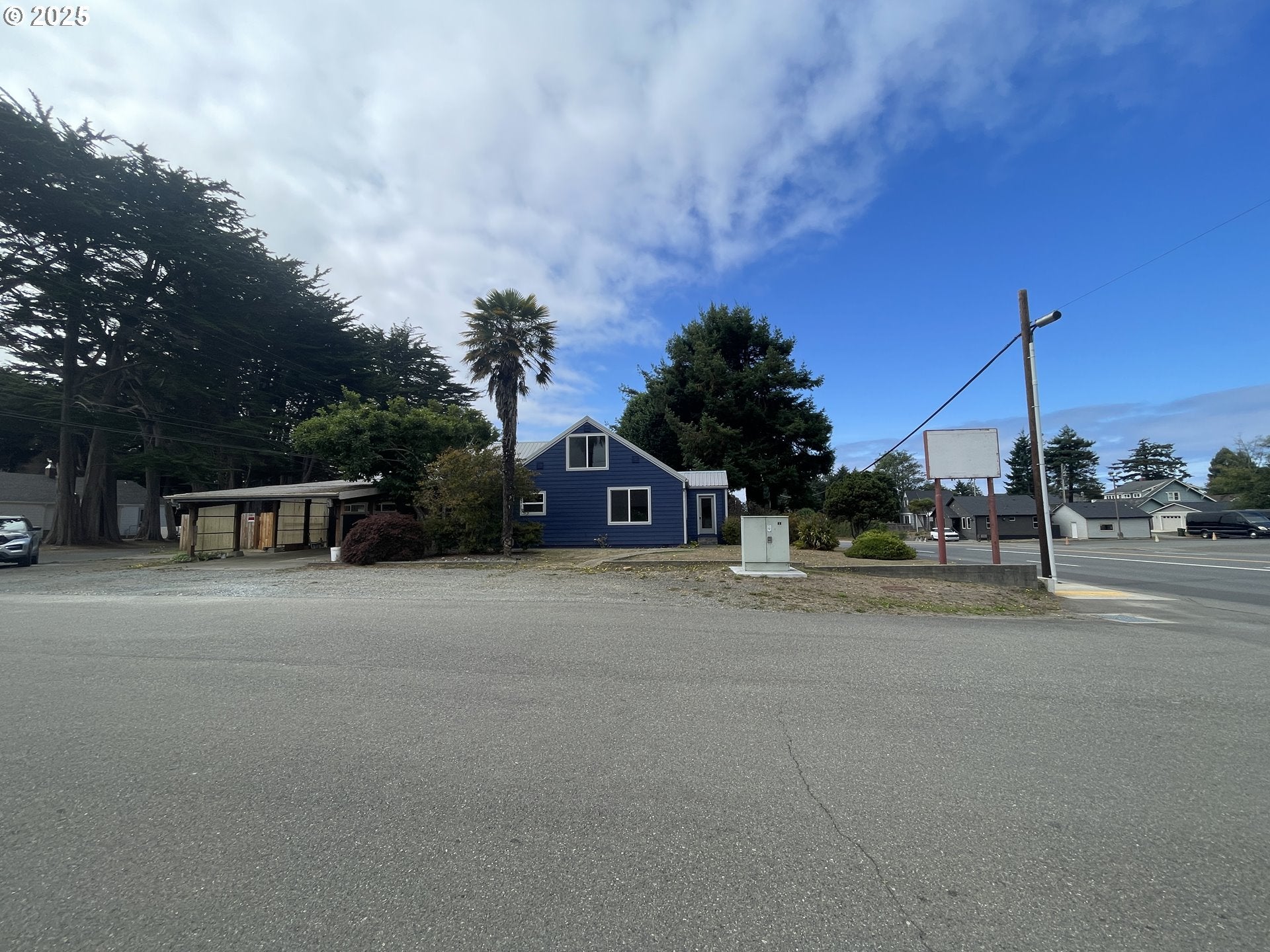 Bandon, Oregon, 97411, United States, 4 Bedrooms Bedrooms, ,2 BathroomsBathrooms,Residential,For Sale,1983283