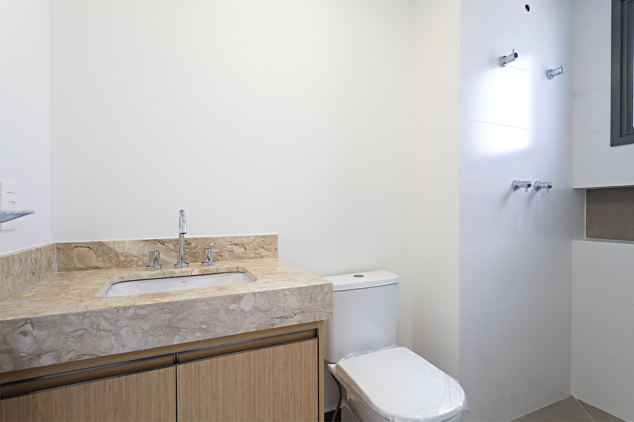  Apartment with permanent green views and tailored interior finishes - 物件實景