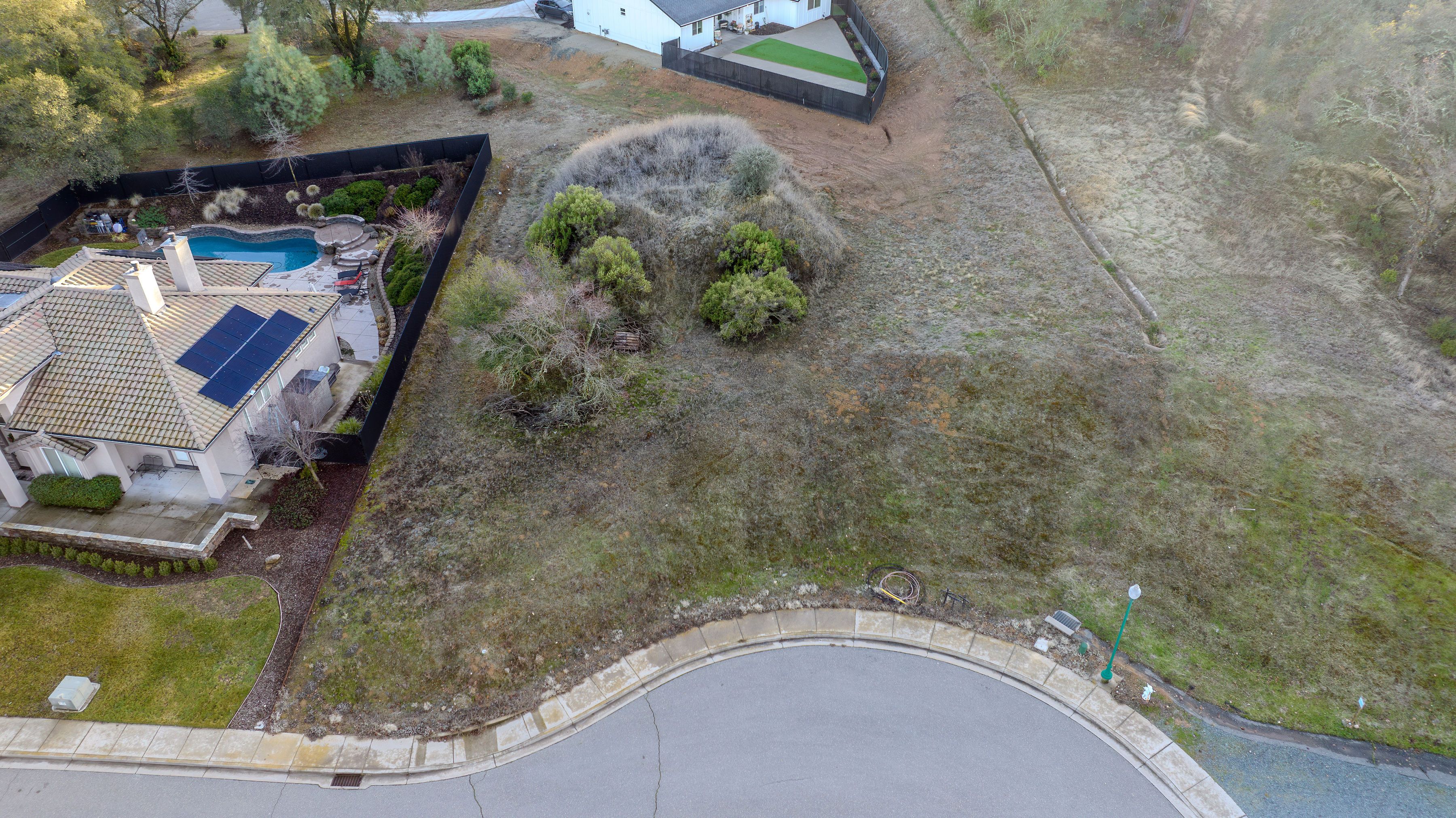  Desirable neighborhood lot ready for development - 物件實景