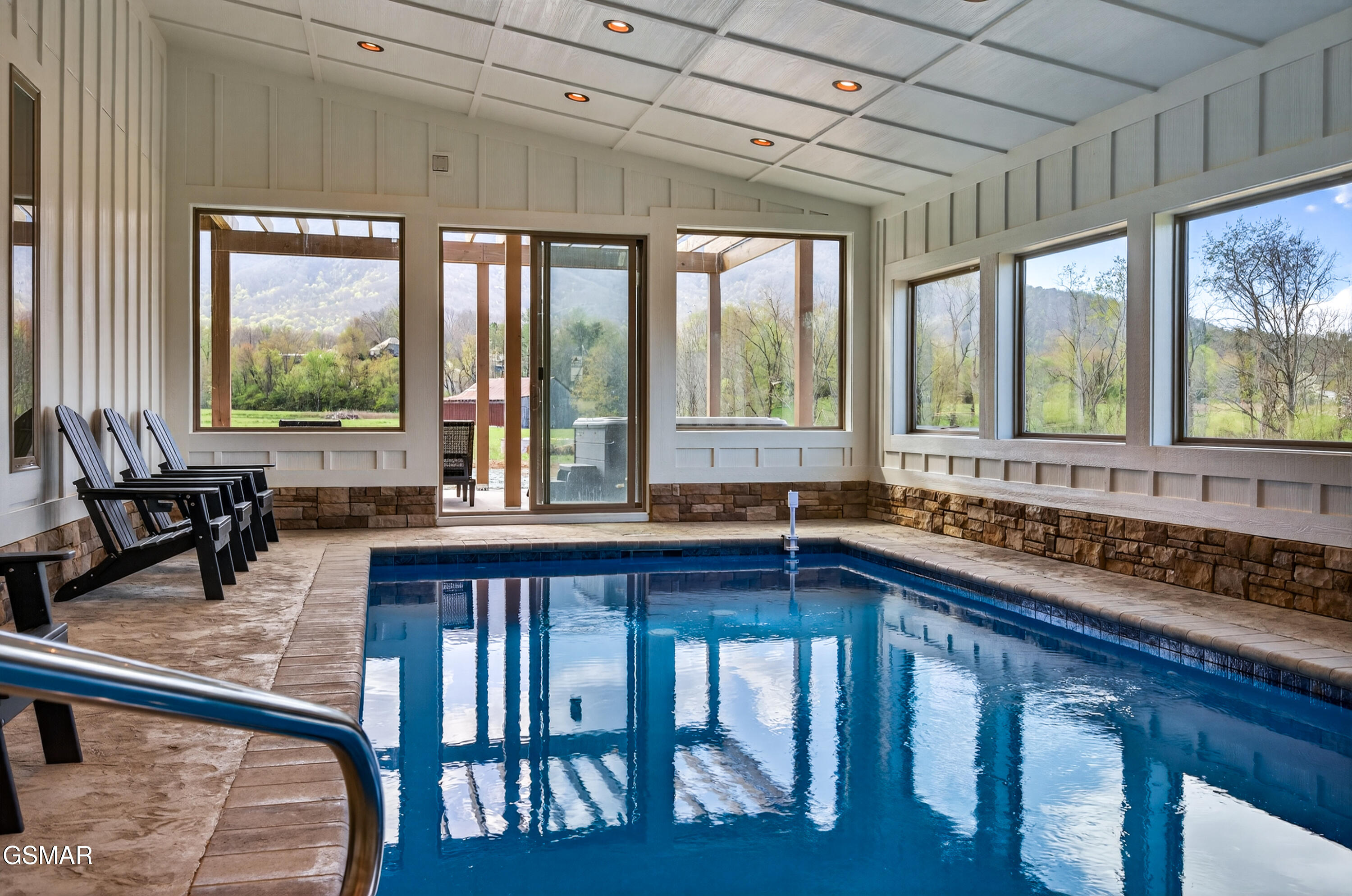 Sevierville, Tennessee, 37862, United States, 5 Bedrooms Bedrooms, ,7 BathroomsBathrooms,Residential,For Sale,2035739