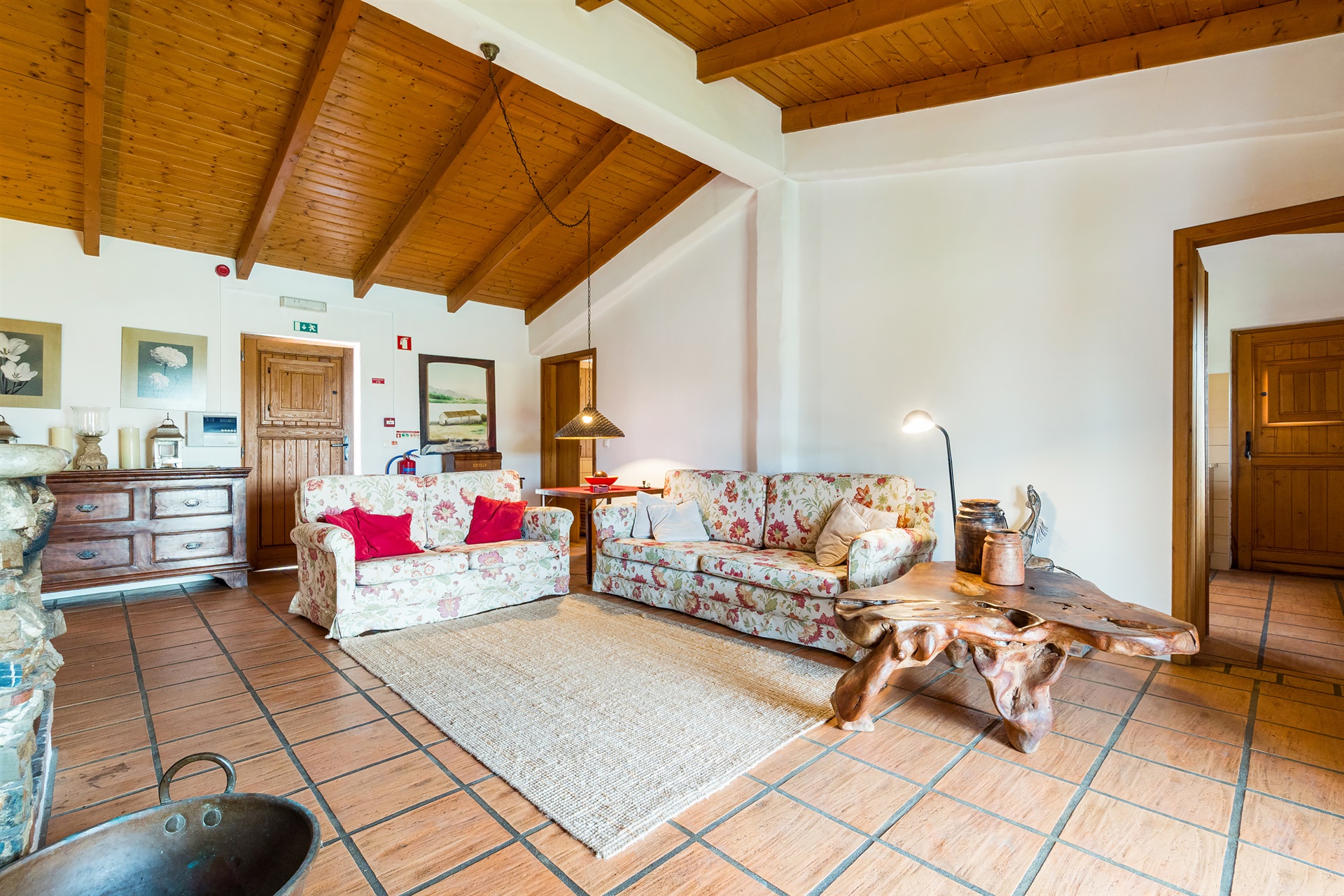  Farm, 6 bedrooms, for Sale - 物件實景