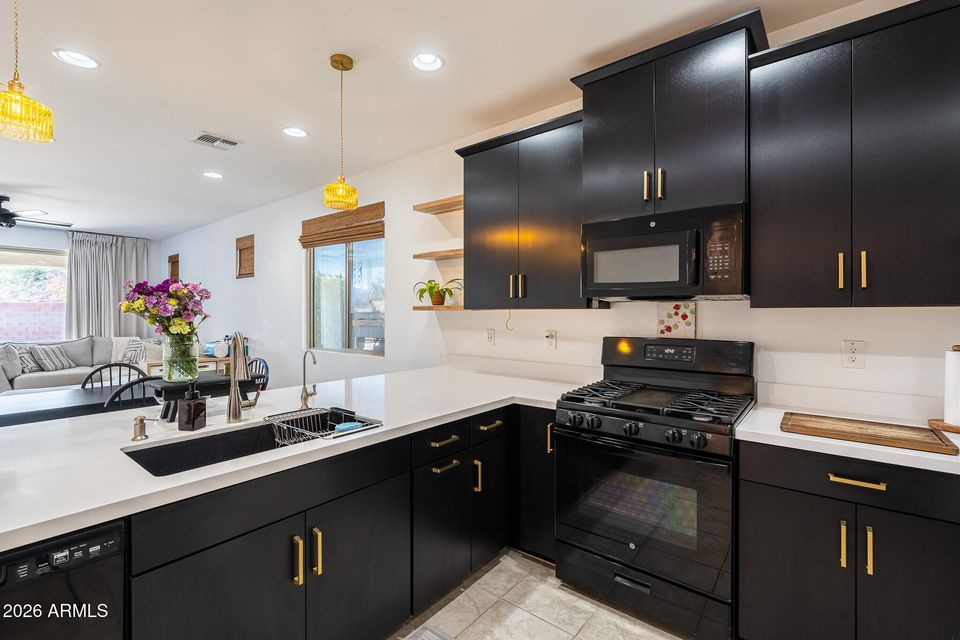 Surprise, Arizona, 85388, United States, 5 Bedrooms Bedrooms, ,Residential,For Sale,2011376