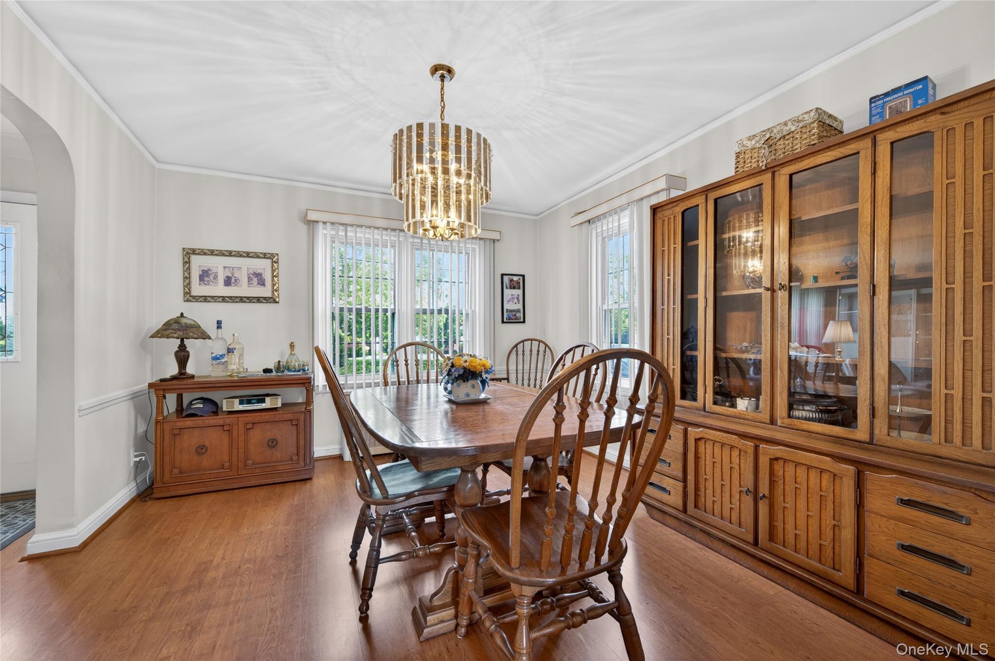  2062 E Webster Street, Merrick, NY, 11566 - 物件實景