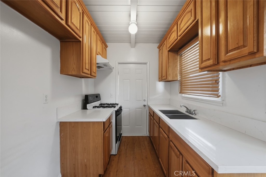 San Gabriel, California, 91775, United States, 3 Bedrooms Bedrooms, ,3 BathroomsBathrooms,Residential,For Sale,2003322