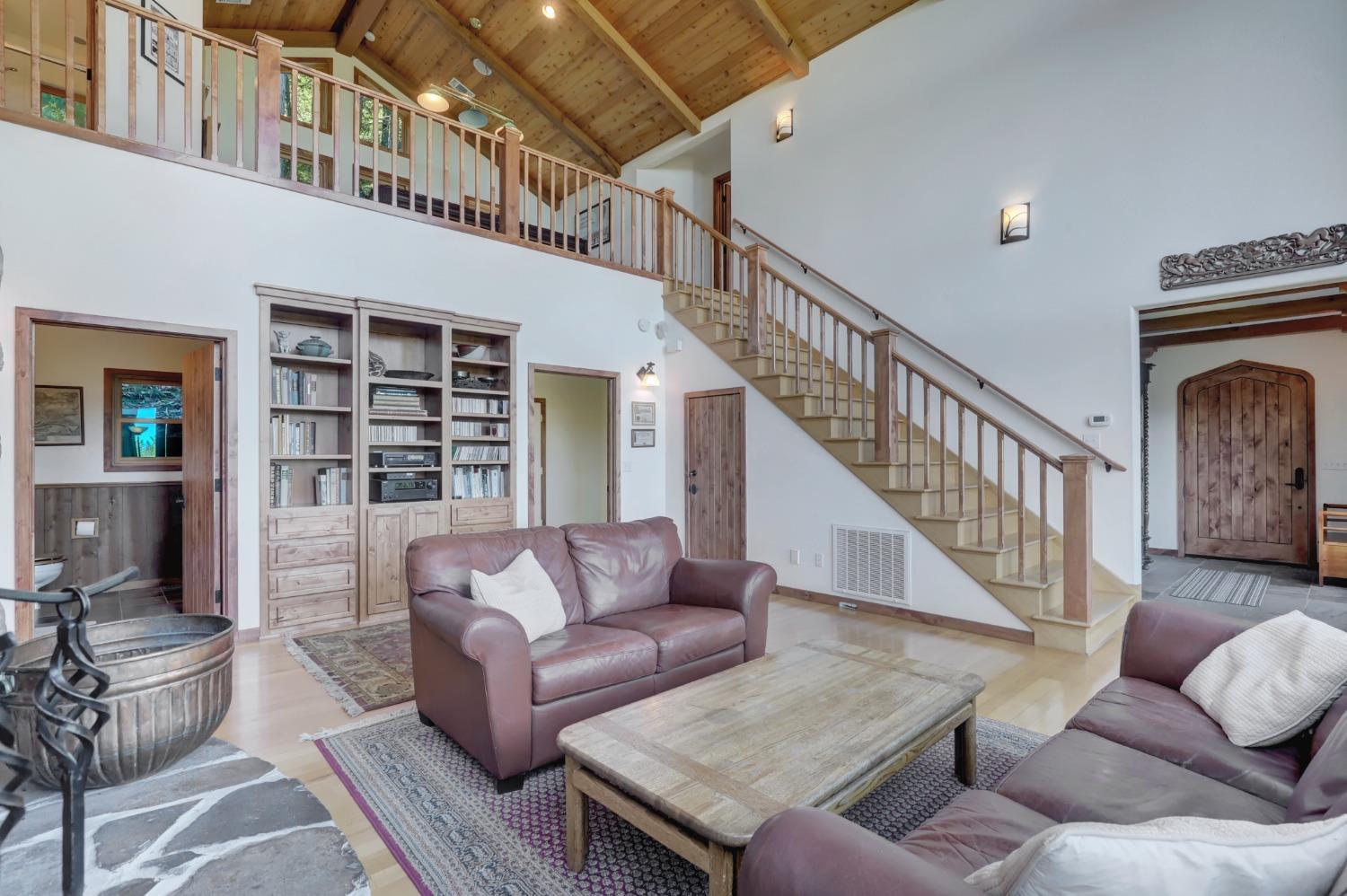 Nevada City, California, 95959, United States, 3 Bedrooms Bedrooms, ,3 BathroomsBathrooms,Residential,For Sale,1937028