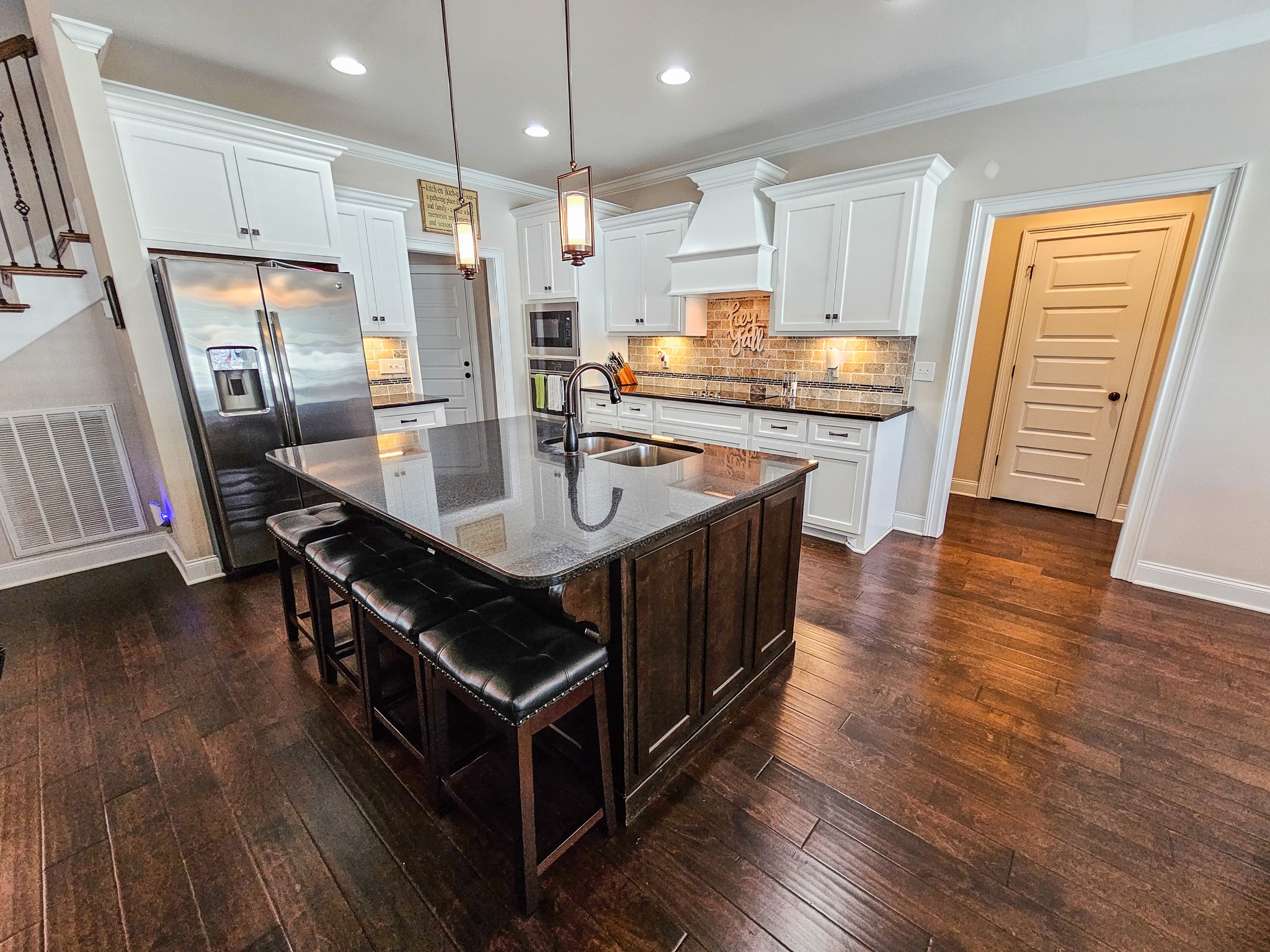 Christiana, Tennessee, 37037, United States, 4 Bedrooms Bedrooms, ,3 BathroomsBathrooms,Residential,For Sale,1903723