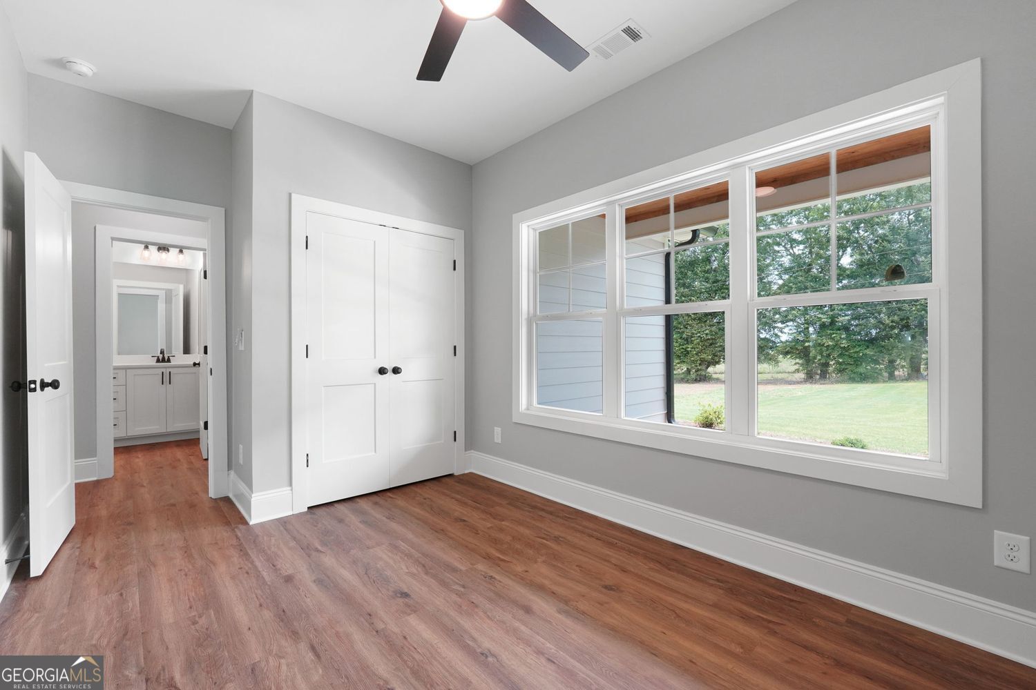 Barnesville, Georgia, 30204, United States, 4 Bedrooms Bedrooms, ,3 BathroomsBathrooms,Residential,For Sale,1858956