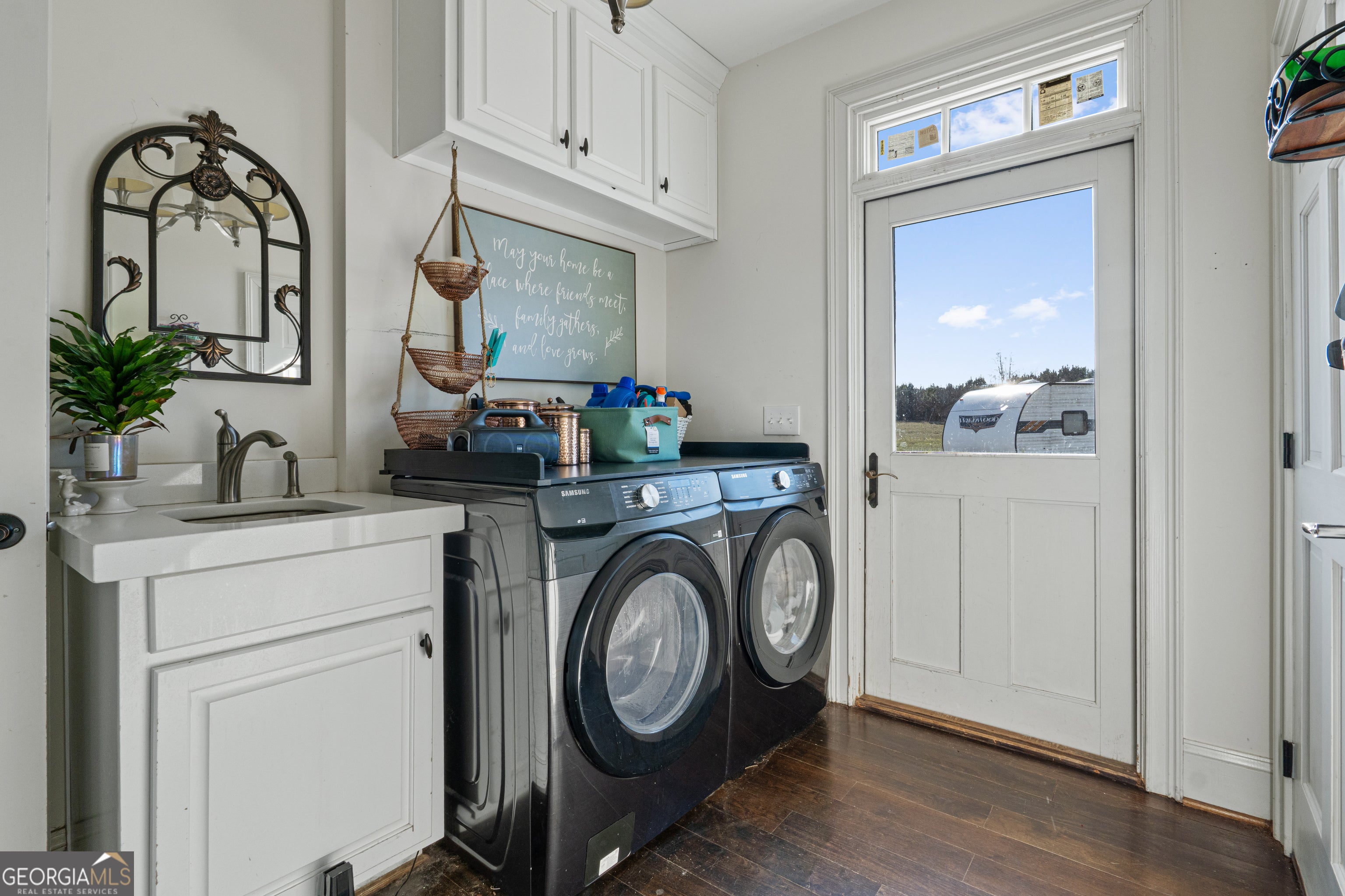 Roopville, Georgia, 30170, United States, 5 Bedrooms Bedrooms, ,5 BathroomsBathrooms,Residential,For Sale,2014555