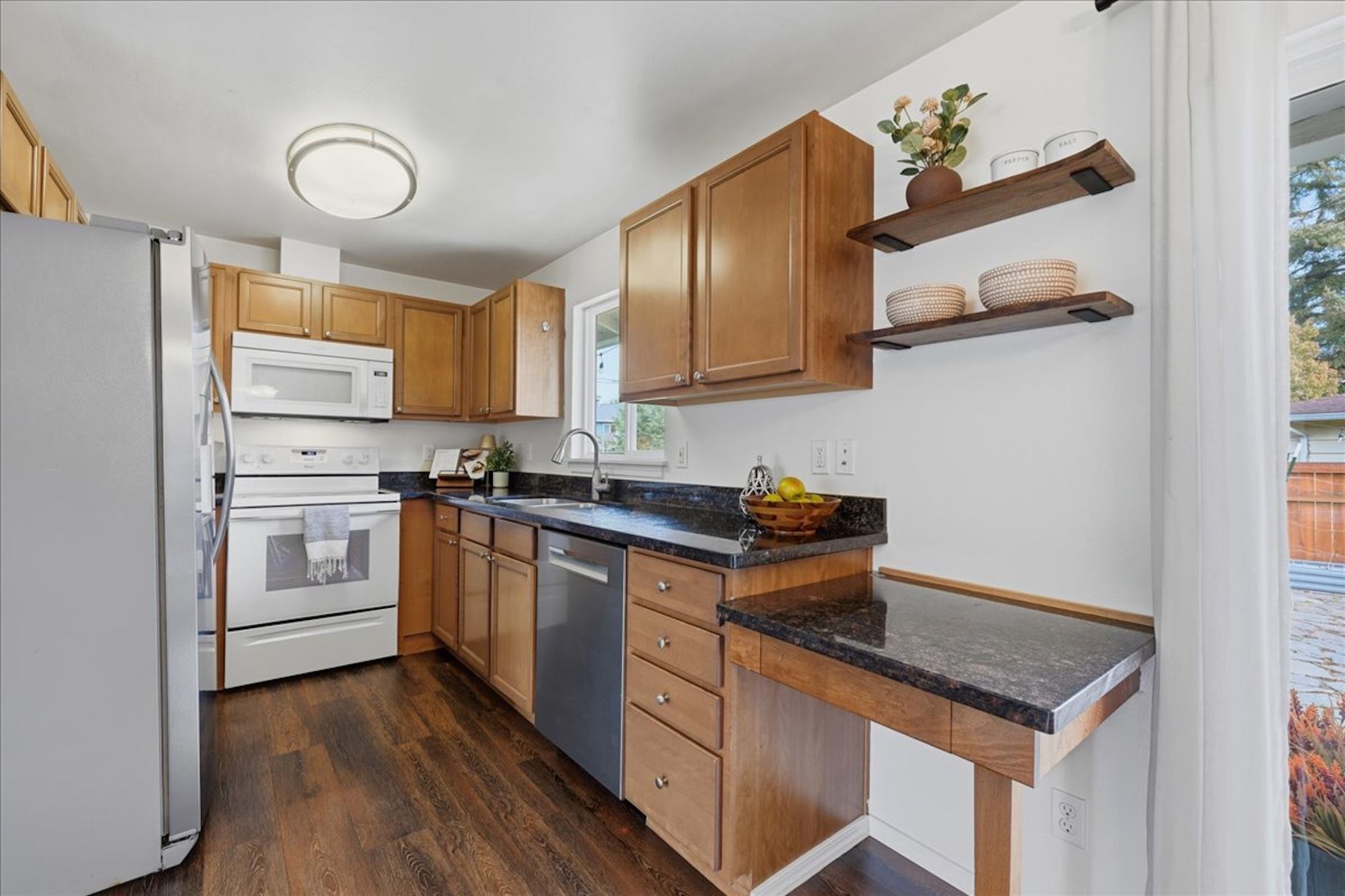  20807 3rd Avenue West, Lynnwood, WA 98036 - 物件實景