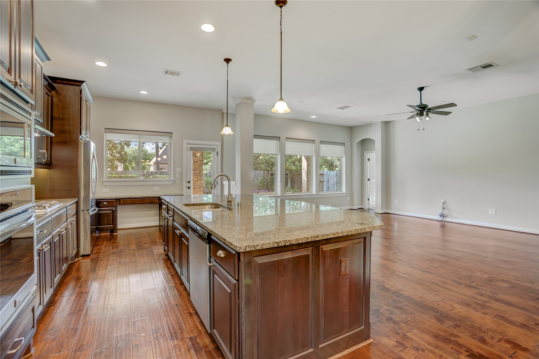  17319 Blanton Forest Drive - 物件實景