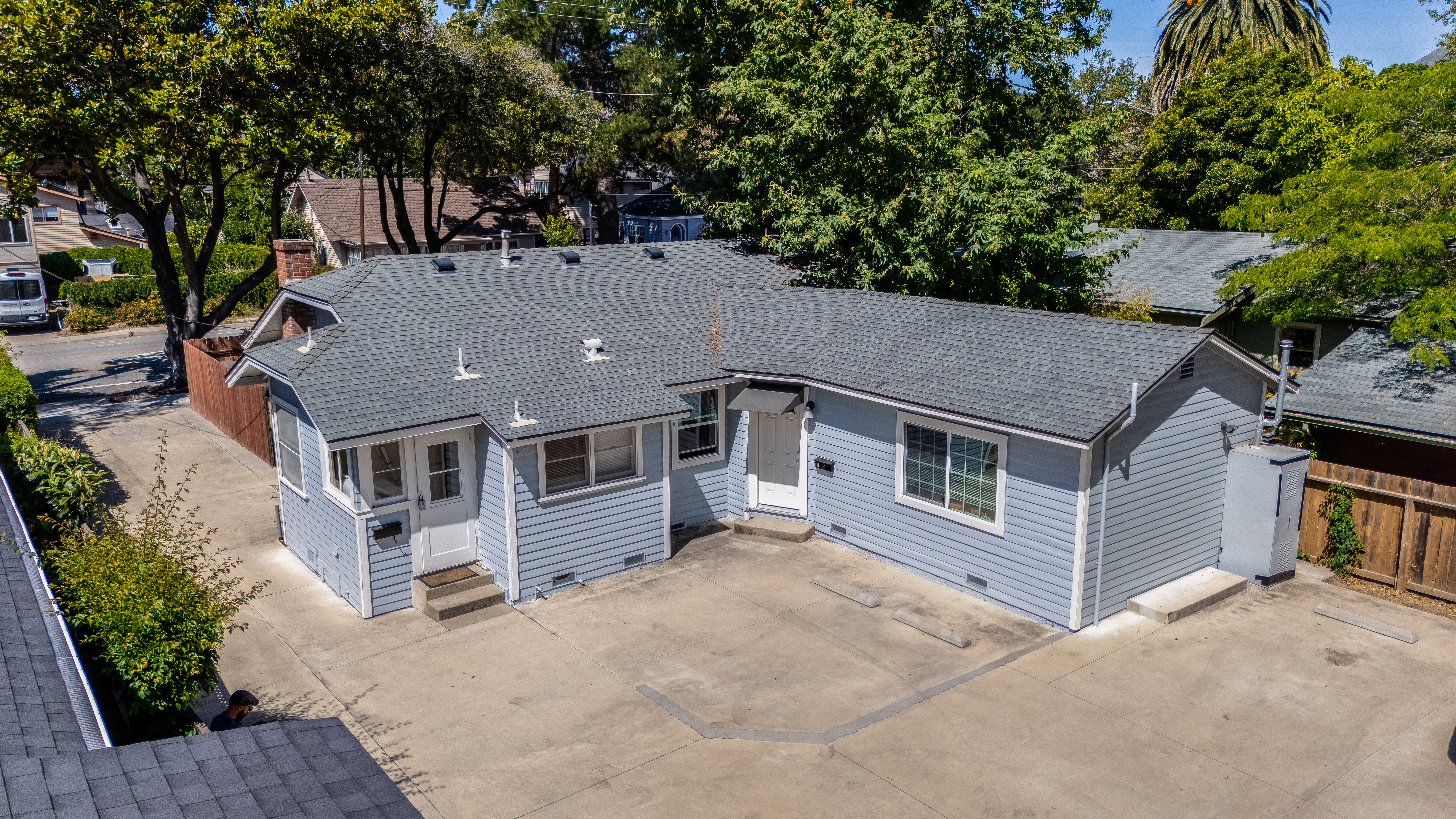  Great Triplex Opportunity - 物件實景