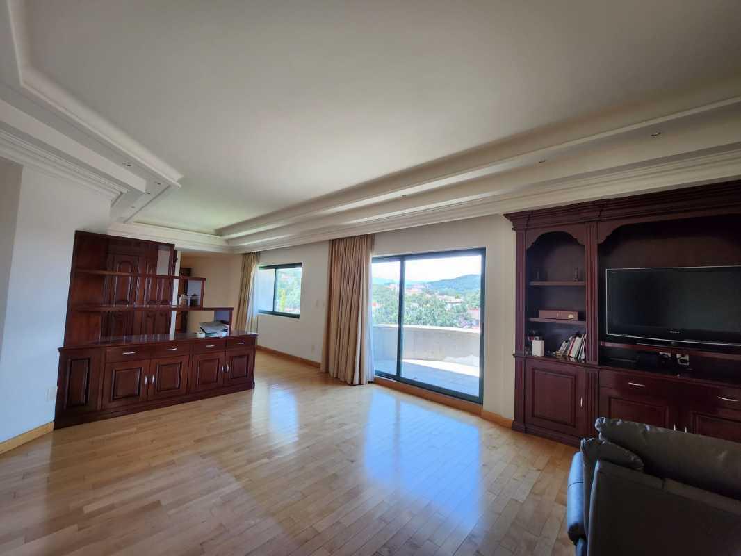 Monta?a, Atizapán de Zaragoza, Estado de México, 52936, Mexico, 4 Bedrooms Bedrooms, ,4 BathroomsBathrooms,Residential,For Sale,Monta?a,1623075