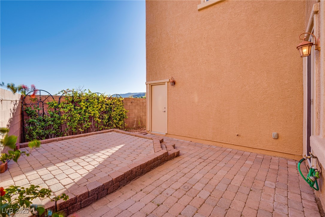 Las Vegas, Nevada, 89135, United States, 3 Bedrooms Bedrooms, ,3 BathroomsBathrooms,Residential,For Sale,2003378