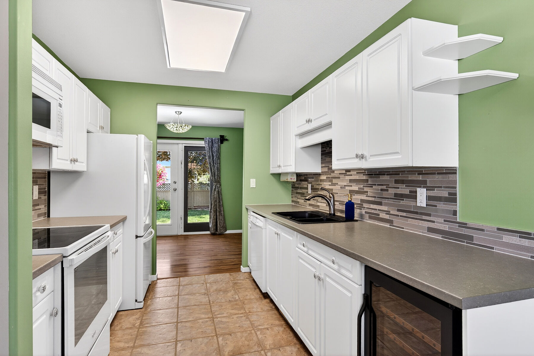  Move-In Ready Townhome - 物件實景