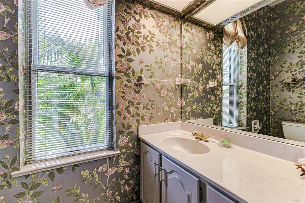 Lake Wales, Florida, 33898, United States, 2 Bedrooms Bedrooms, ,4 BathroomsBathrooms,Residential,For Sale,1908279