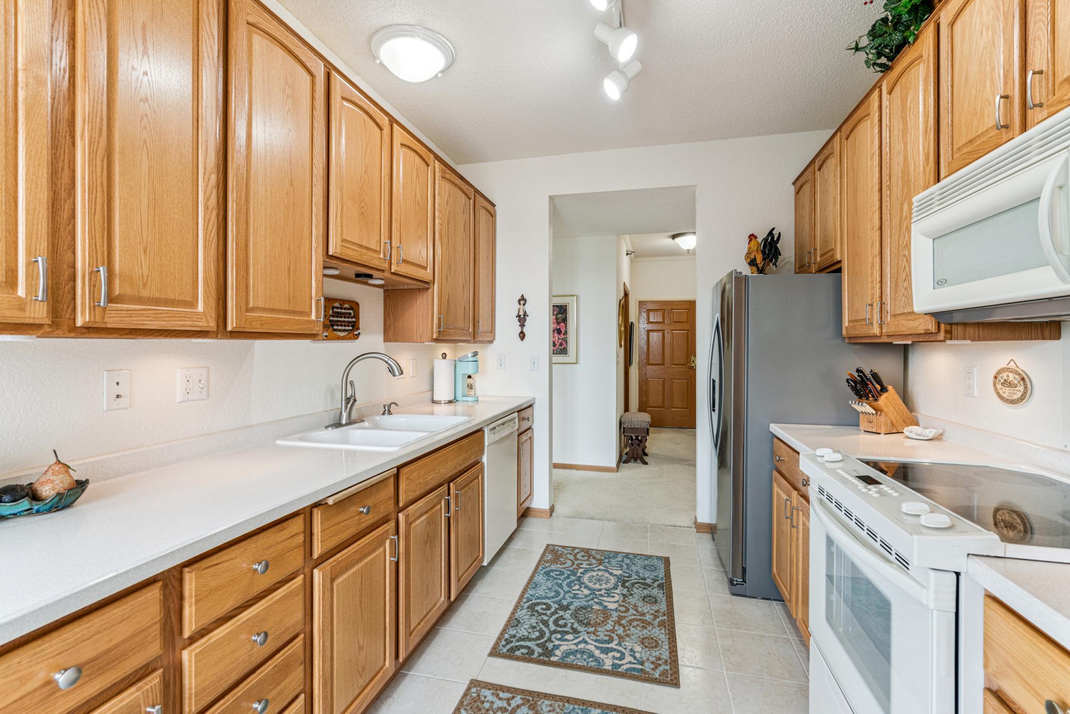 Richfield, Minnesota, 55423, United States, 2 Bedrooms Bedrooms, ,2 BathroomsBathrooms,Residential,For Sale,1867509