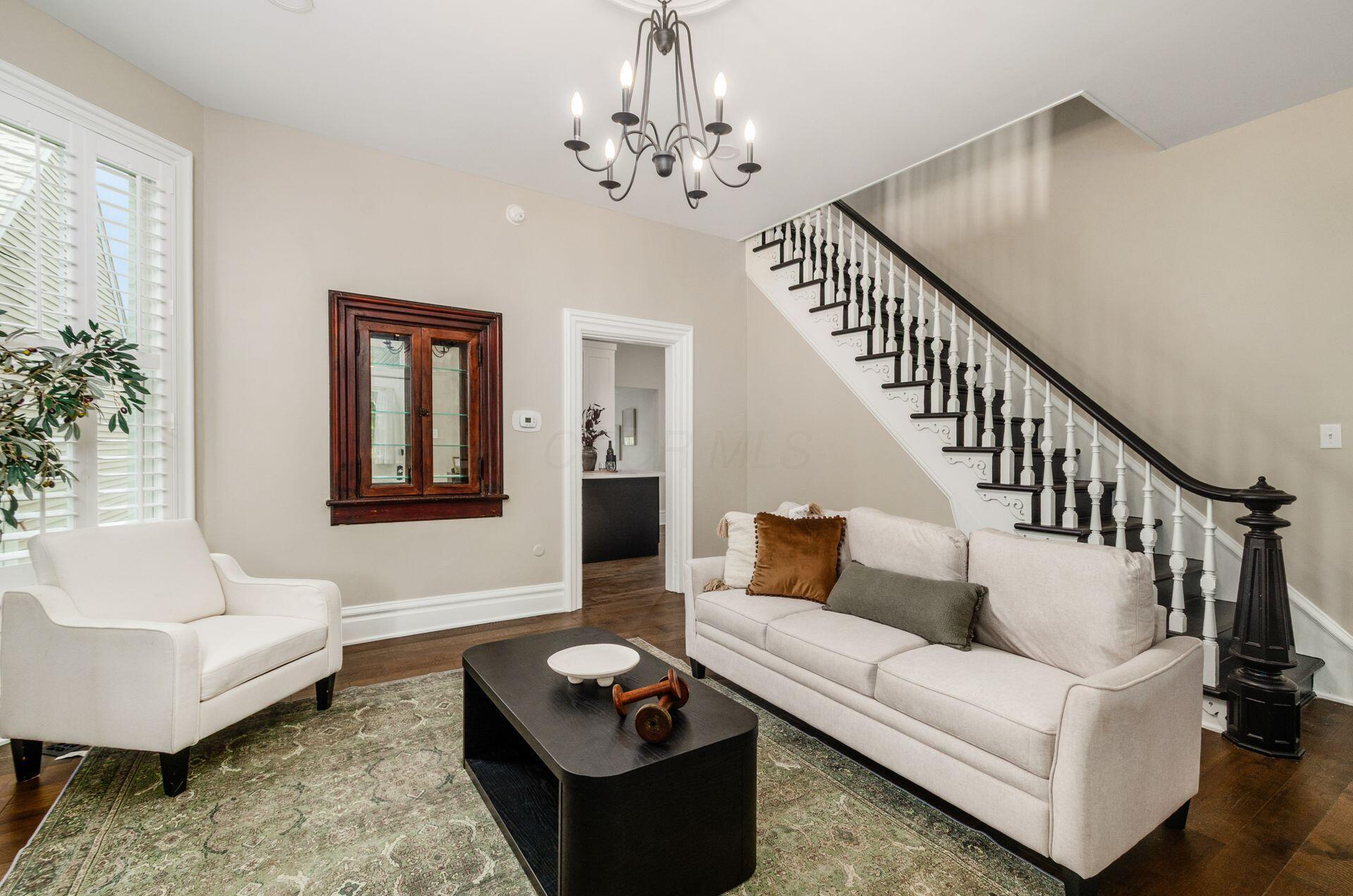 Westerville, Ohio, 43082, United States, 5 Bedrooms Bedrooms, ,3 BathroomsBathrooms,Residential,For Sale,1940651
