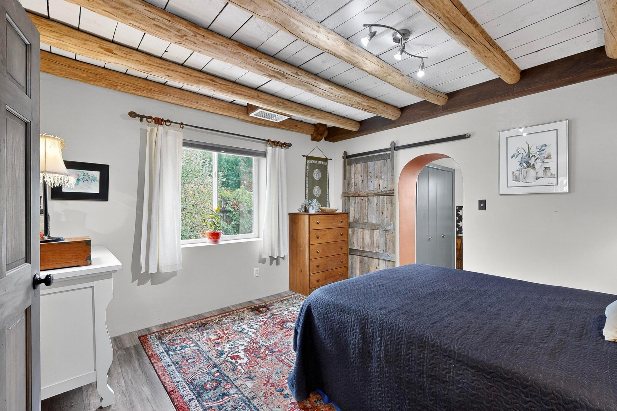 Santa Fe, New Mexico, 87505, United States, 3 Bedrooms Bedrooms, ,2 BathroomsBathrooms,Residential,For Sale,1971309