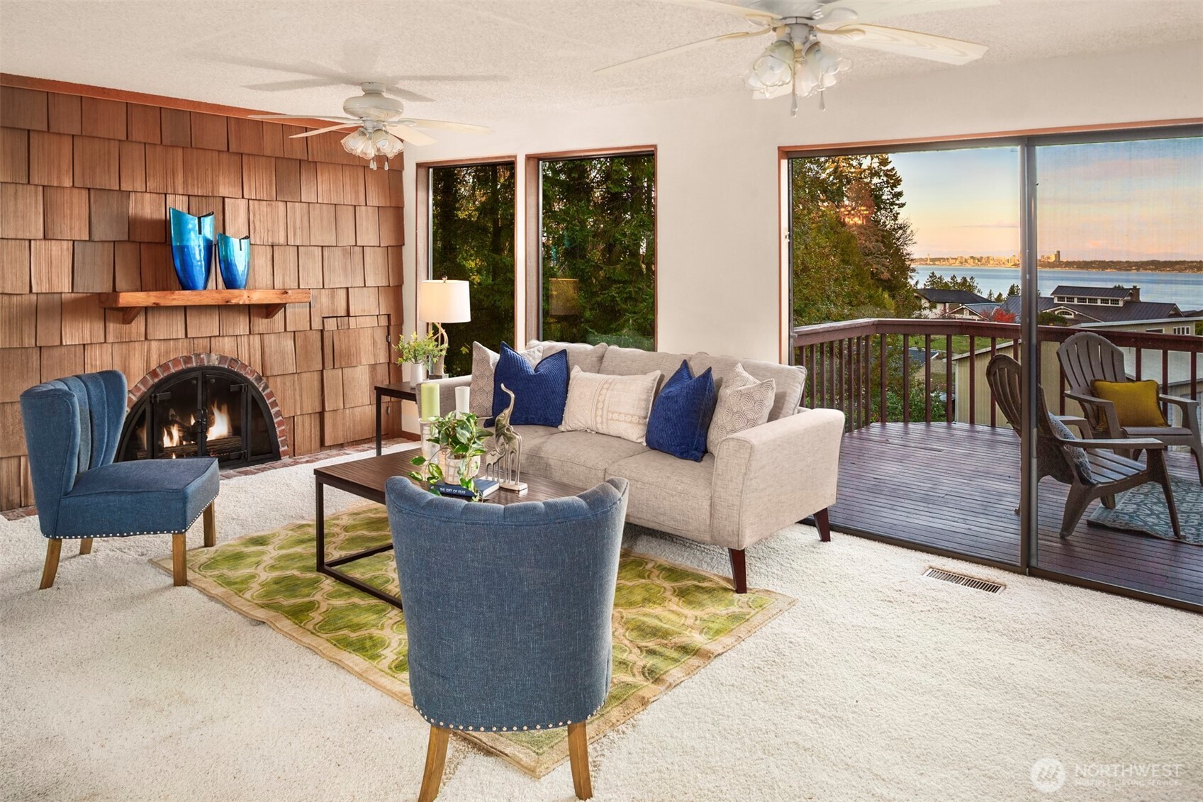 Port Orchard, Washington, 98366, United States, 4 Bedrooms Bedrooms, ,3 BathroomsBathrooms,Residential,For Sale,1988075