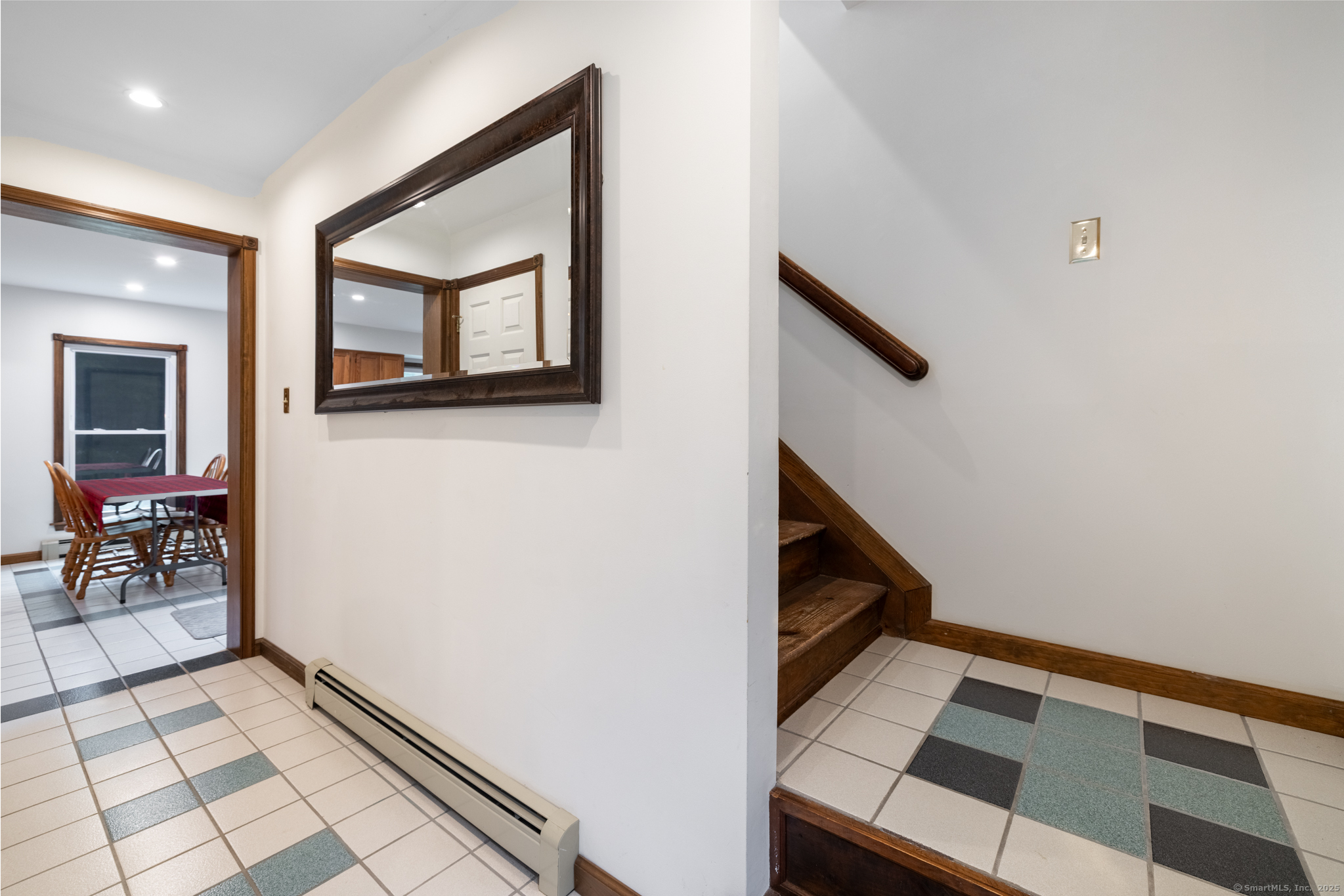 Litchfield, Connecticut, 06750, United States, 3 Bedrooms Bedrooms, ,3 BathroomsBathrooms,Residential,For Sale,1987794