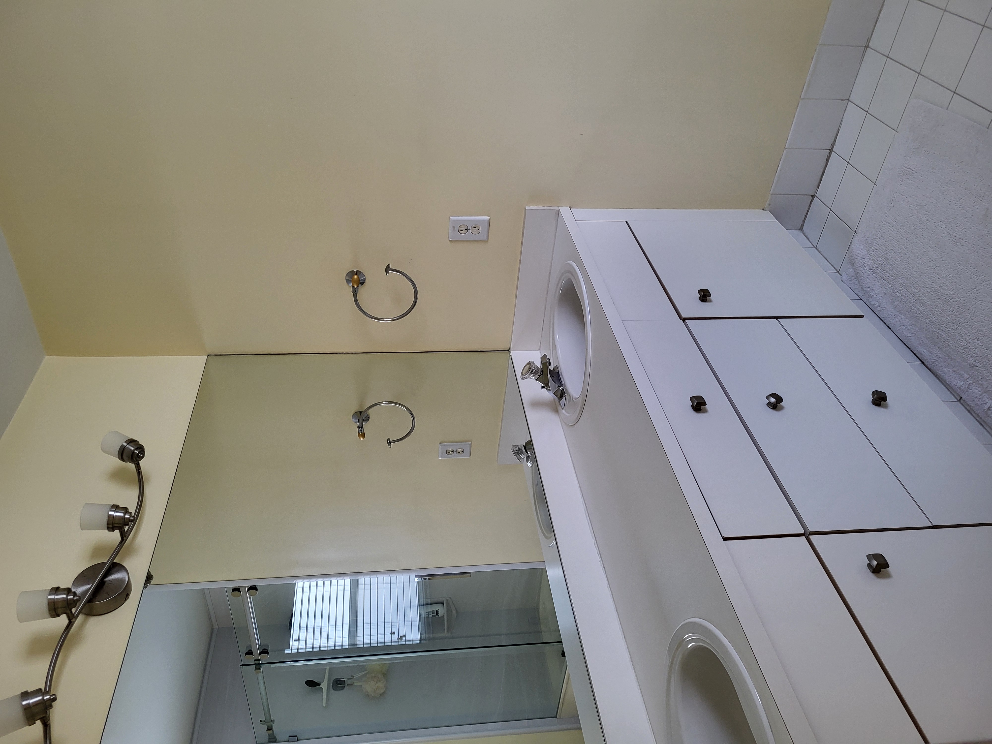 Miami, Florida, 33196, United States, 3 Bedrooms Bedrooms, ,2 BathroomsBathrooms,Residential,For Sale,1979273