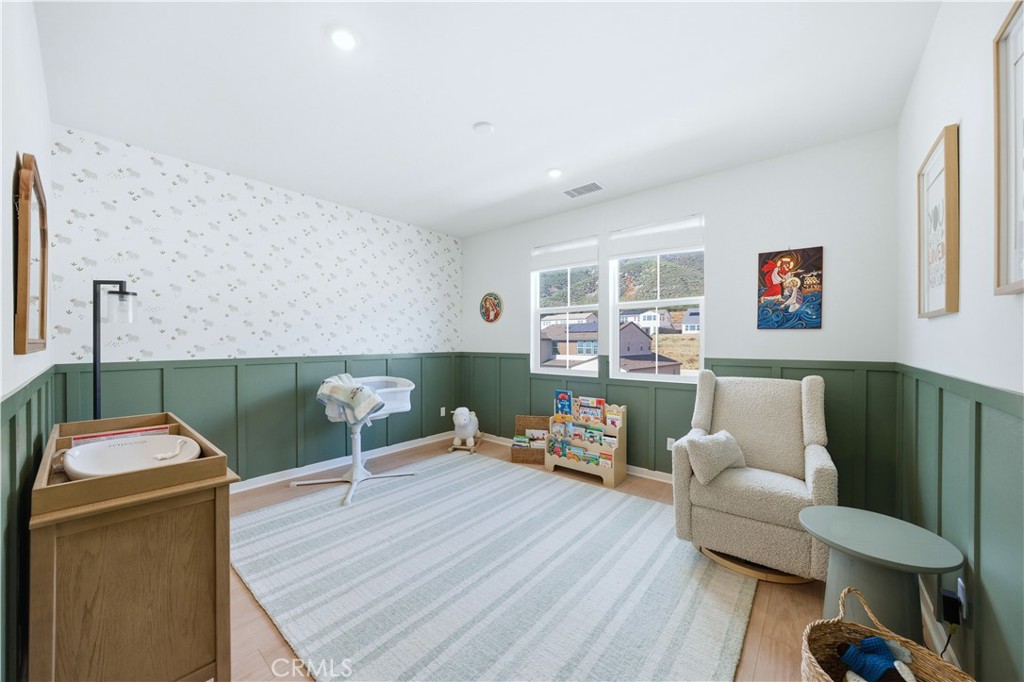 Fontana, California, 92336, United States, 4 Bedrooms Bedrooms, ,3 BathroomsBathrooms,Residential,For Sale,1995371