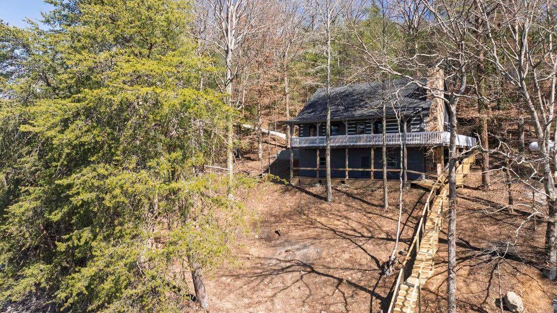 Spring City, Tennessee, 37381, United States, 1 Bedroom Bedrooms, ,2 BathroomsBathrooms,Residential,For Sale,1826365