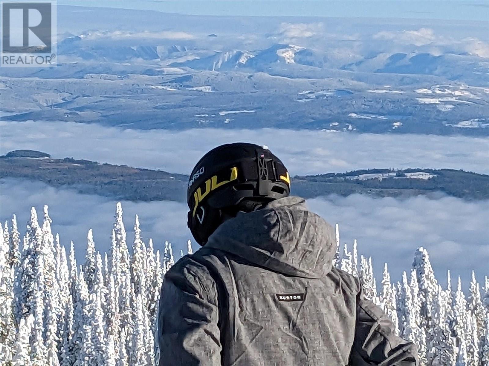 BIG WHITE, British Columbia, V0H 1A0, CA, 2 Bedrooms Bedrooms, ,1 BathroomBathrooms,Residential,For Sale,1949085