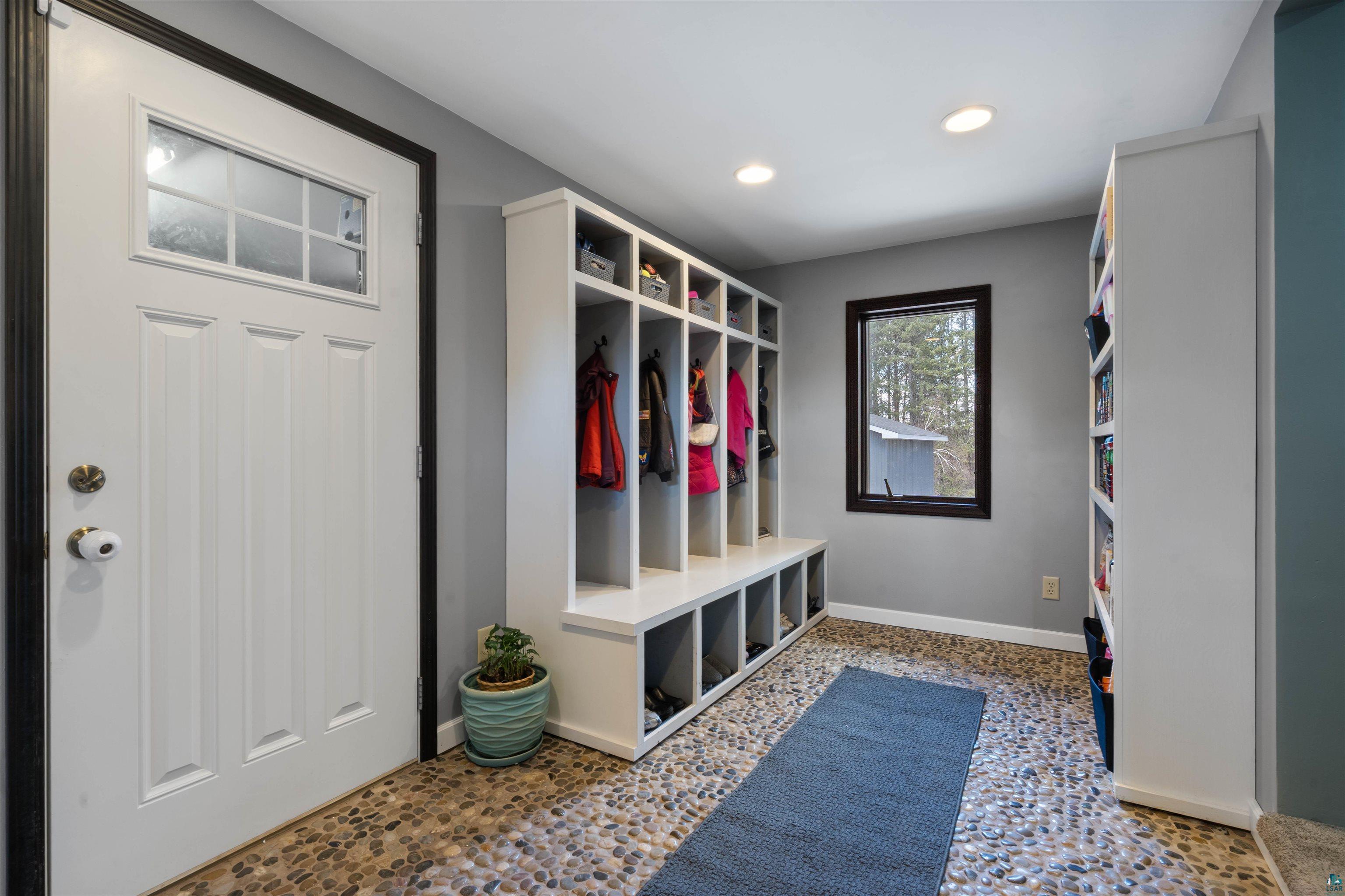Hermantown, Minnesota, 55810, United States, 3 Bedrooms Bedrooms, ,1 BathroomBathrooms,Residential,For Sale,2040486