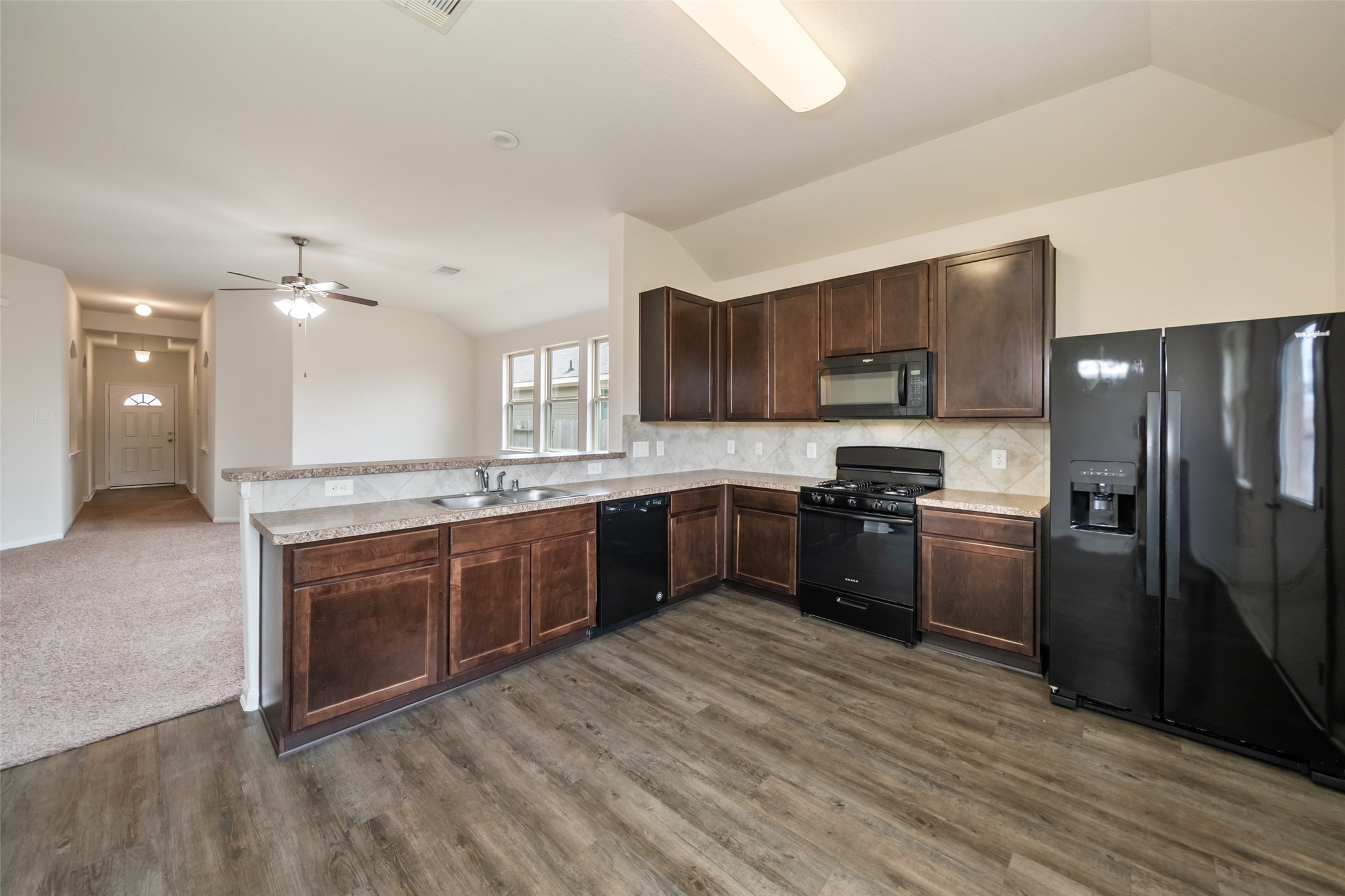  3626 Karissa Road - 物件實景