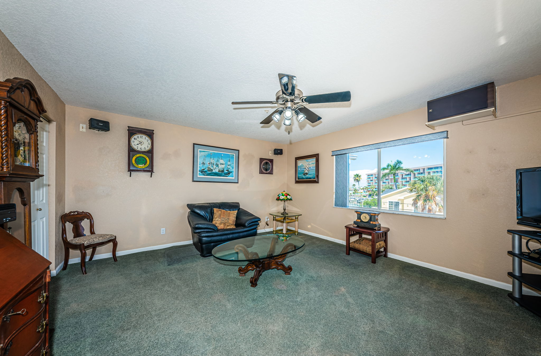 Treasure Island, Florida, 33706, United States, 3 Bedrooms Bedrooms, ,3 BathroomsBathrooms,Residential,For Sale,1981645