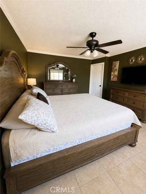 Montebello, California, 90640, United States, 10 Bedrooms Bedrooms, ,6 BathroomsBathrooms,Residential,For Sale,2044755