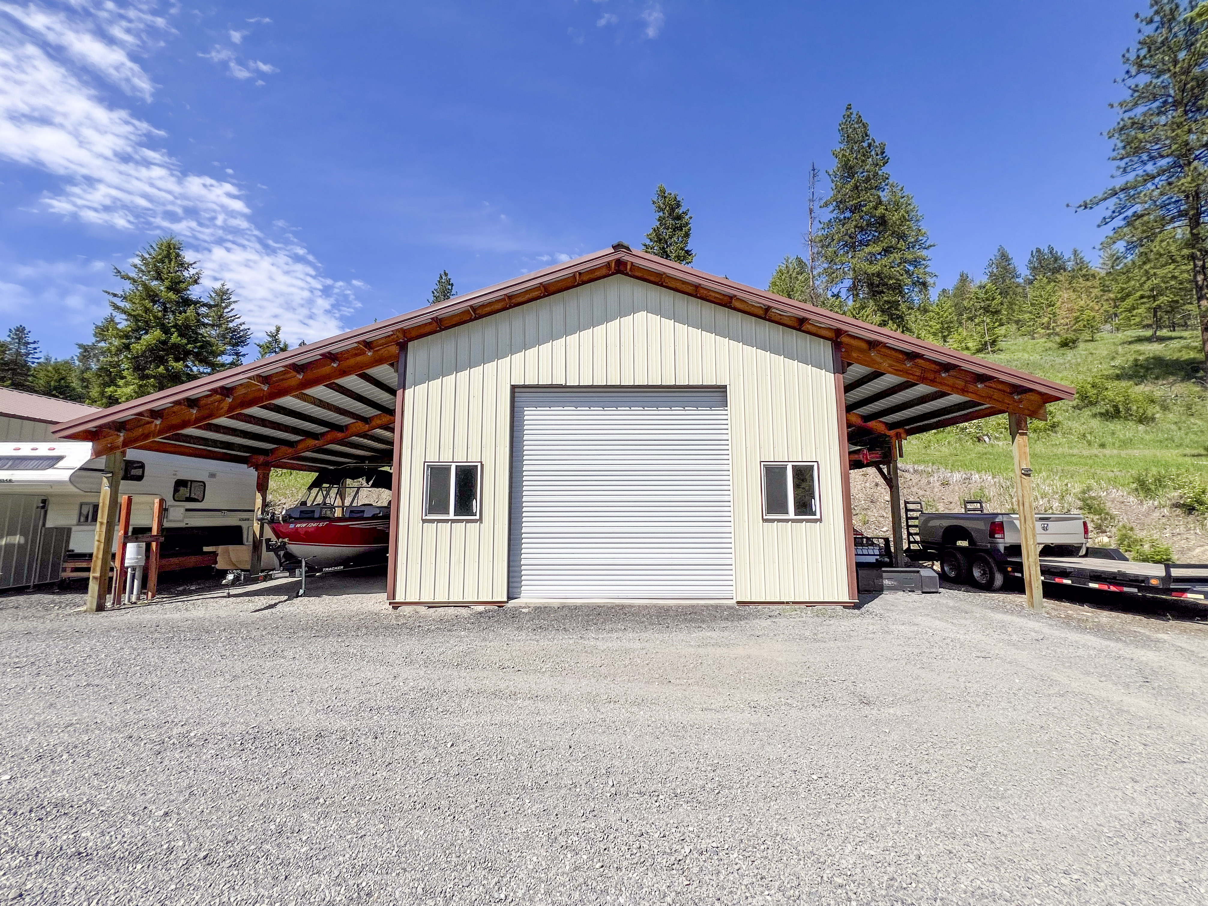 Colville, Washington, 99114, United States, 2 Bedrooms Bedrooms, ,2 BathroomsBathrooms,Residential,For Sale,1928739