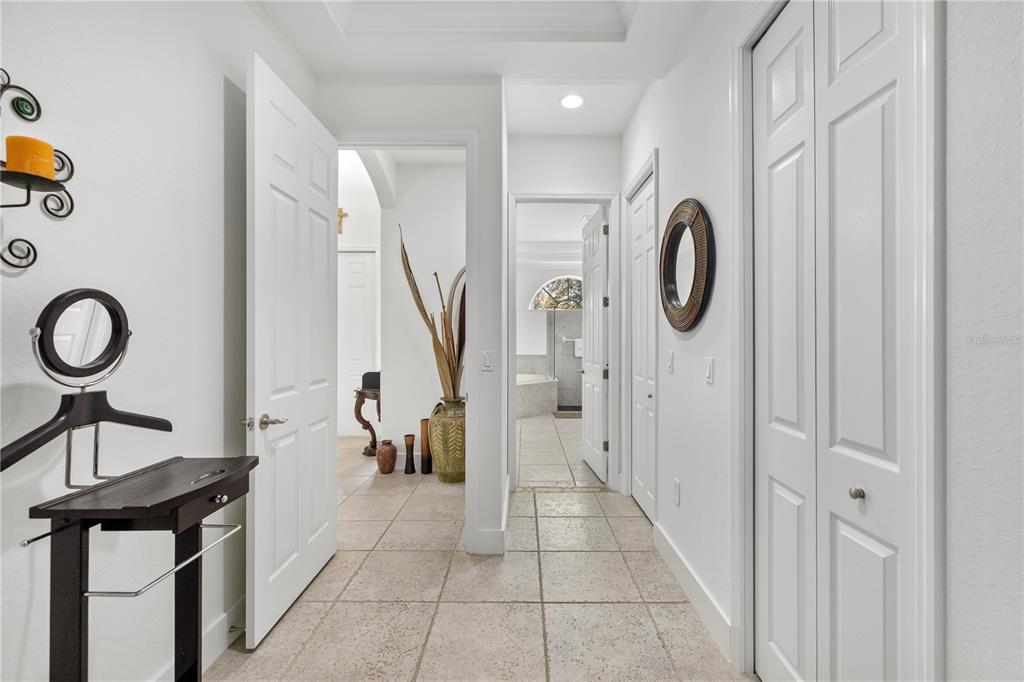 Bradenton, Florida, 34212, United States, 4 Bedrooms Bedrooms, ,4 BathroomsBathrooms,Residential,For Sale,1721021