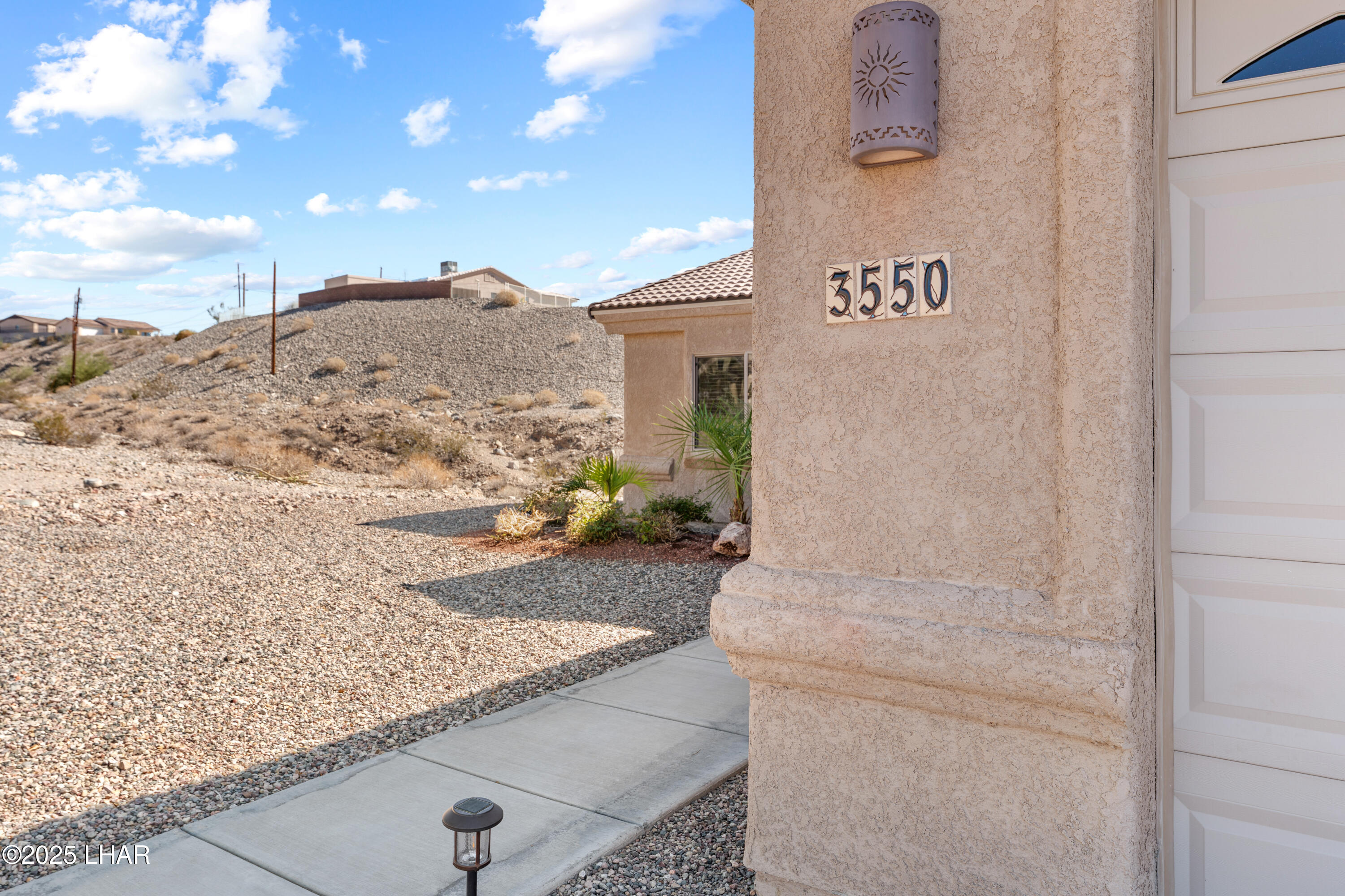 Lake Havasu City, Arizona, 86404, United States, 3 Bedrooms Bedrooms, ,1 BathroomBathrooms,Residential,For Sale,1967862