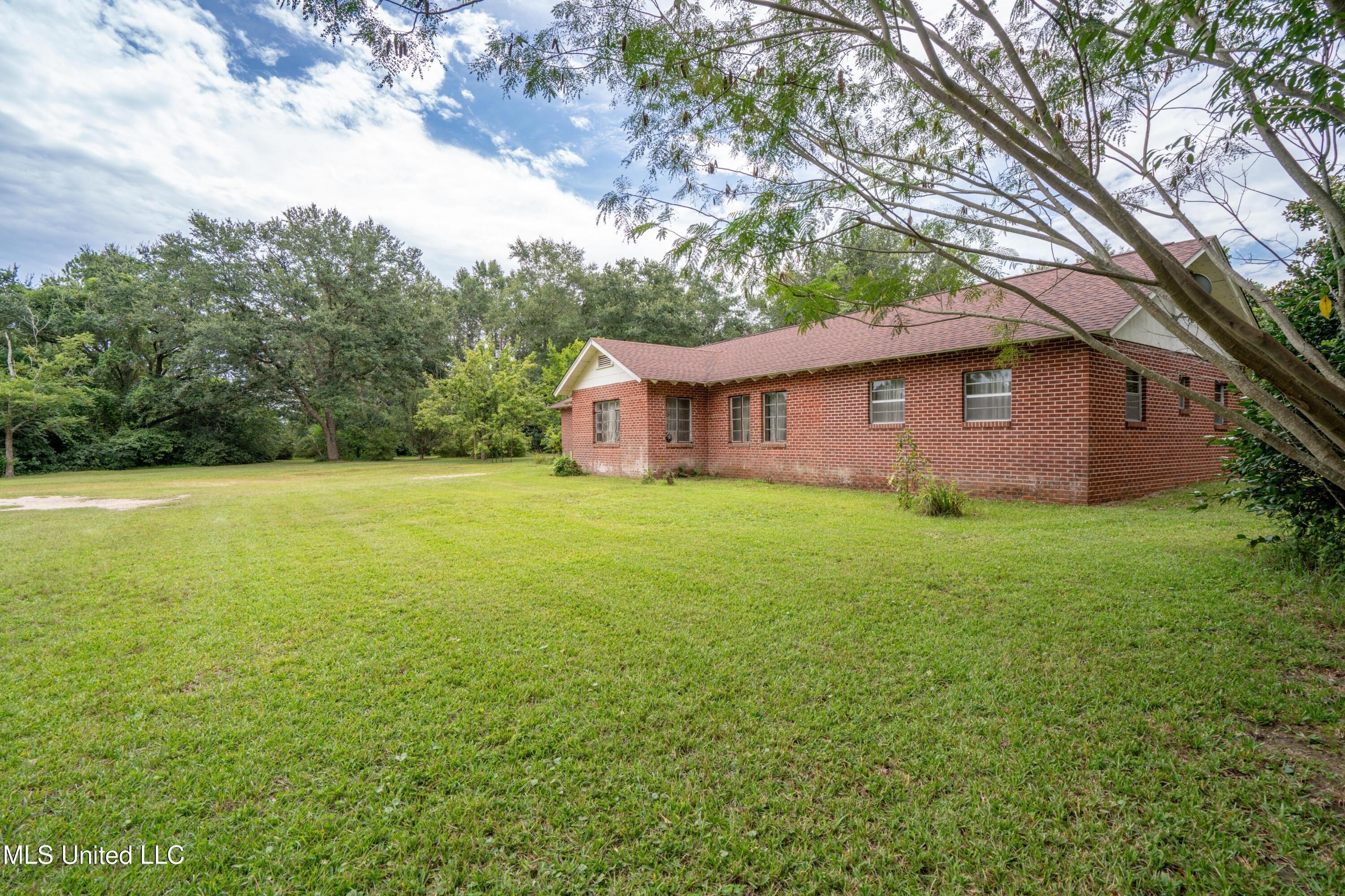 Gulfport, Mississippi, 39503, United States, 4 Bedrooms Bedrooms, ,2 BathroomsBathrooms,Residential,For Sale,1915854