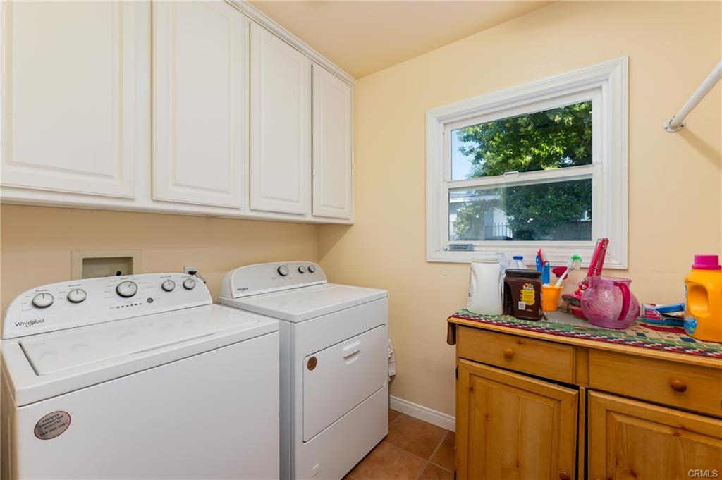 La Verne, California, 91750, United States, 3 Bedrooms Bedrooms, ,3 BathroomsBathrooms,Residential,For Sale,1878252