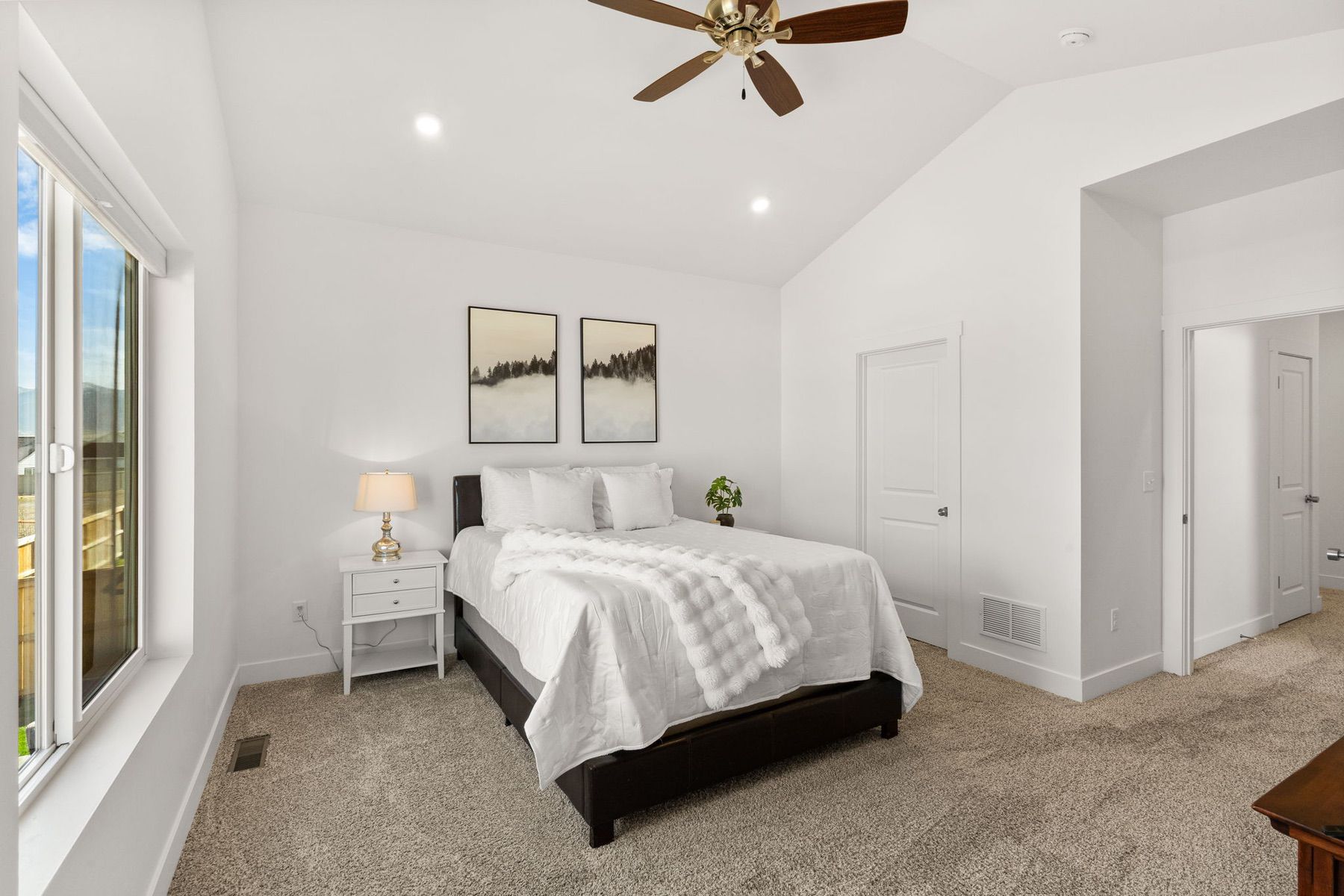  707 Thrice Loop - 物件實景