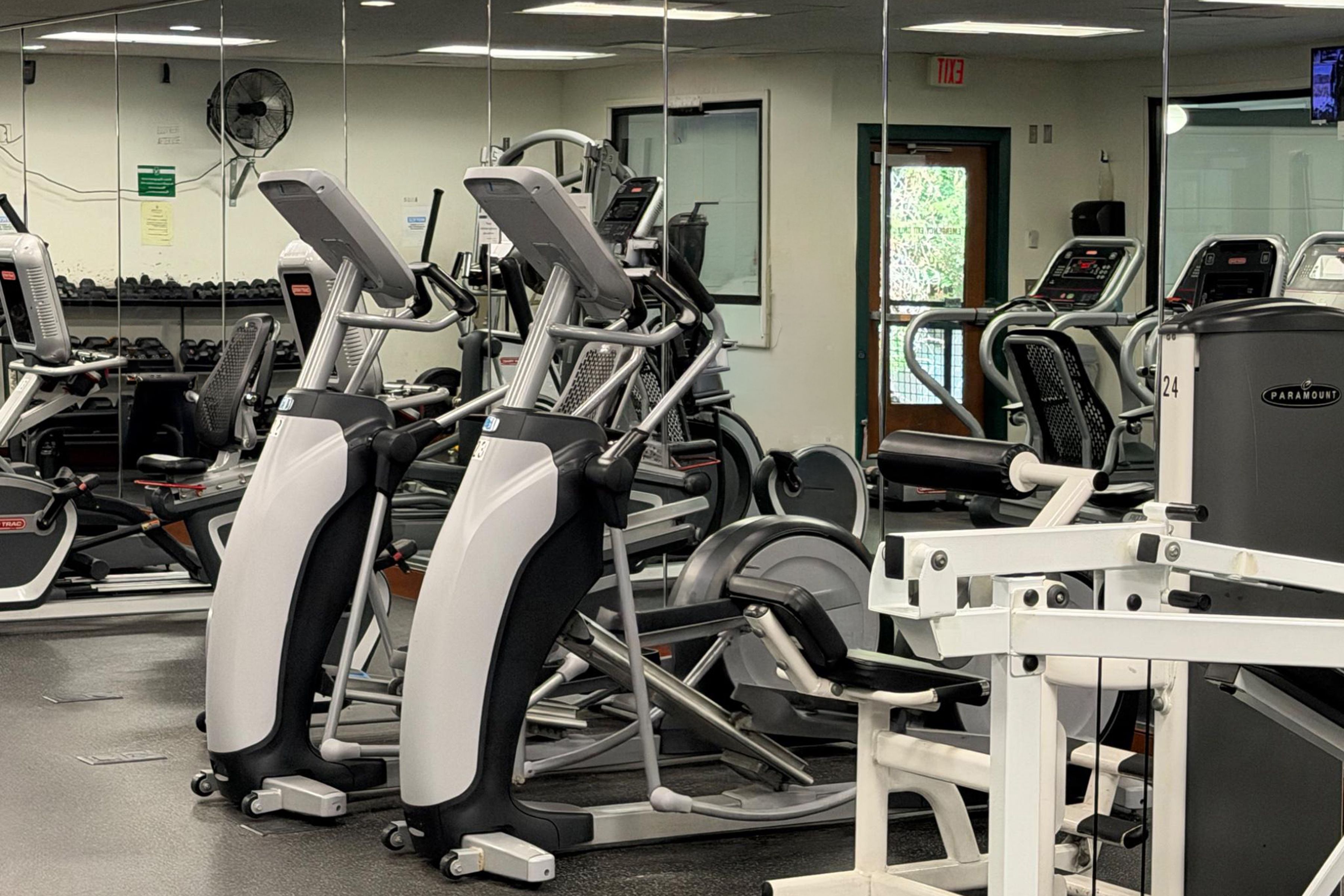  203 Yoakum Parkway, Alexandria, VA, 22304 - 物件實景