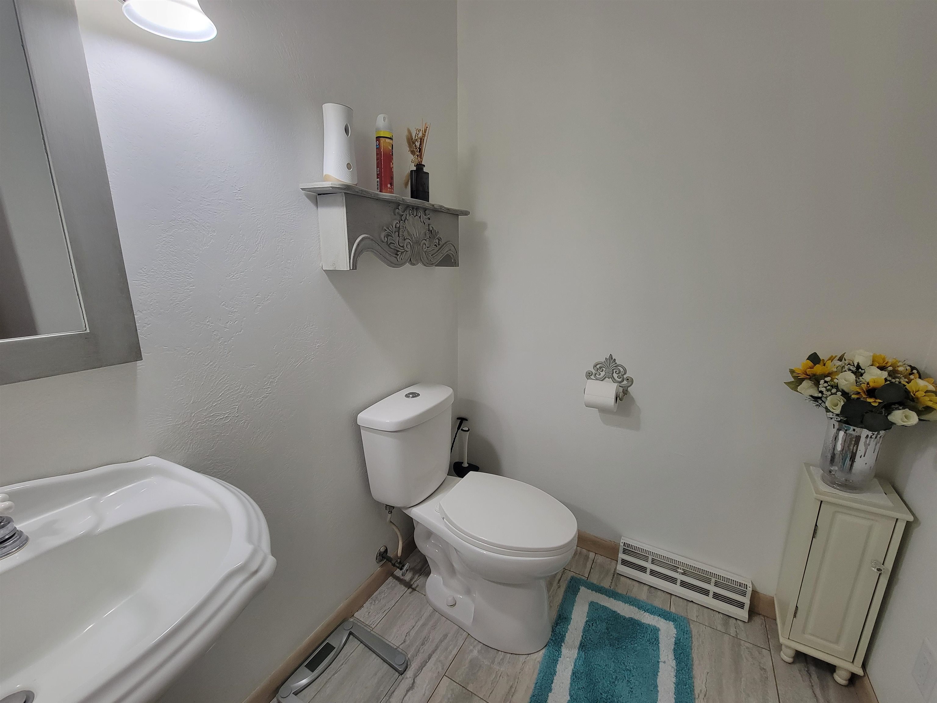 Janesville, Wisconsin, 53546, United States, 4 Bedrooms Bedrooms, ,4 BathroomsBathrooms,Residential,For Sale,2026156