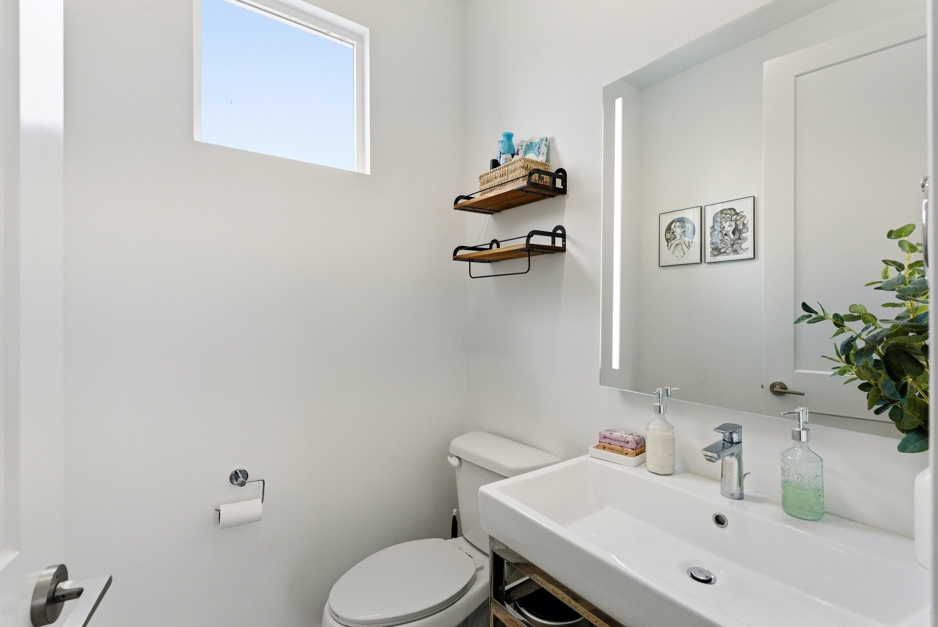  Smart Home Townhome - 物件實景