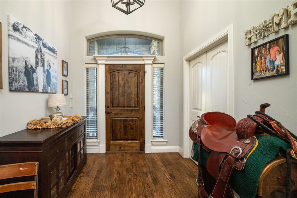 Weatherford, Texas, 76088, United States, 3 Bedrooms Bedrooms, ,2 BathroomsBathrooms,Residential,For Sale,1976944