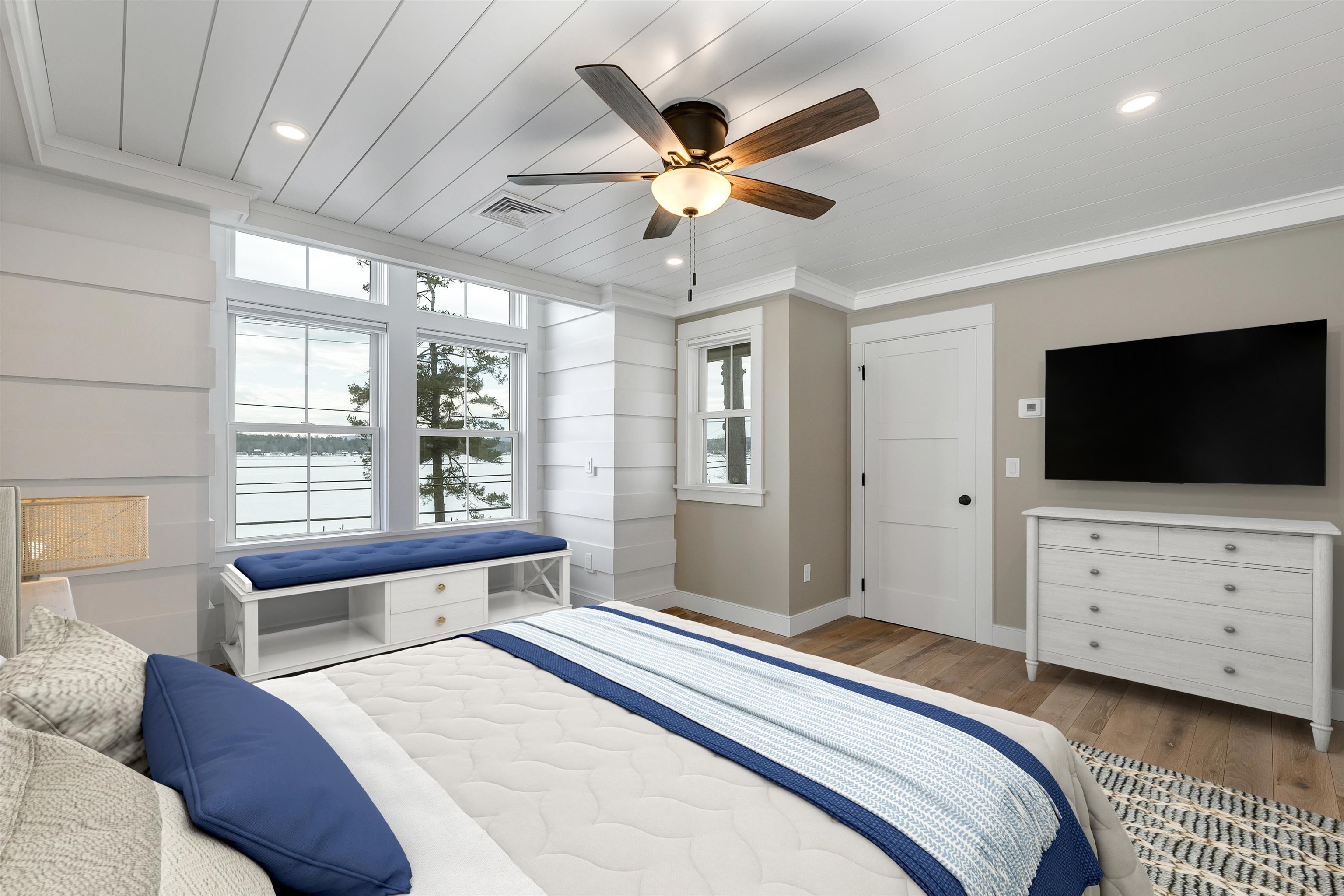 Laconia, New Hampshire, 03246, United States, 4 Bedrooms Bedrooms, ,Residential,For Sale,1770833